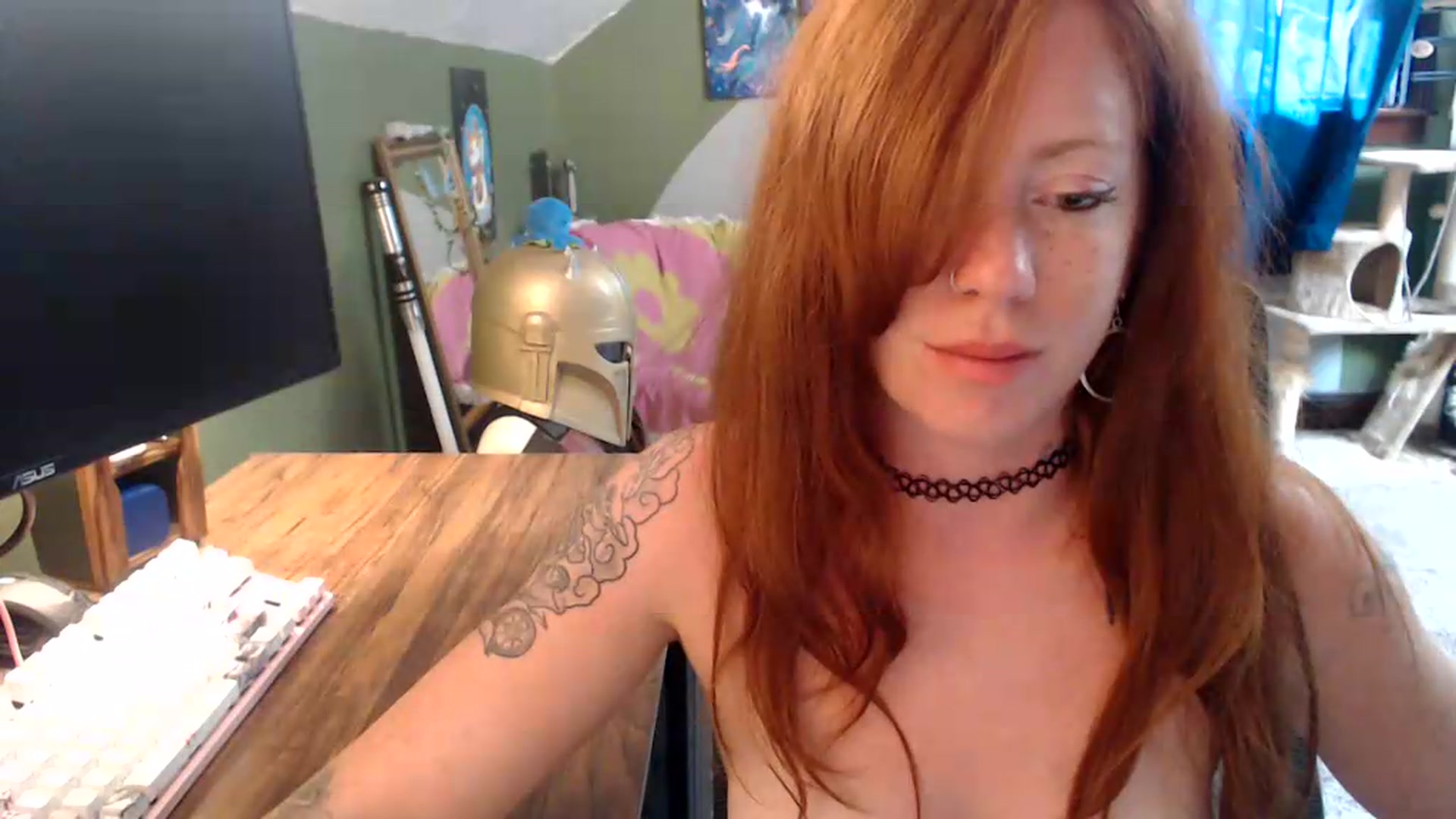 Gallery image thumbnail from AstraeaSiren's myfreecams stream on, 08/10/2026, 20:35 image 16 of 20