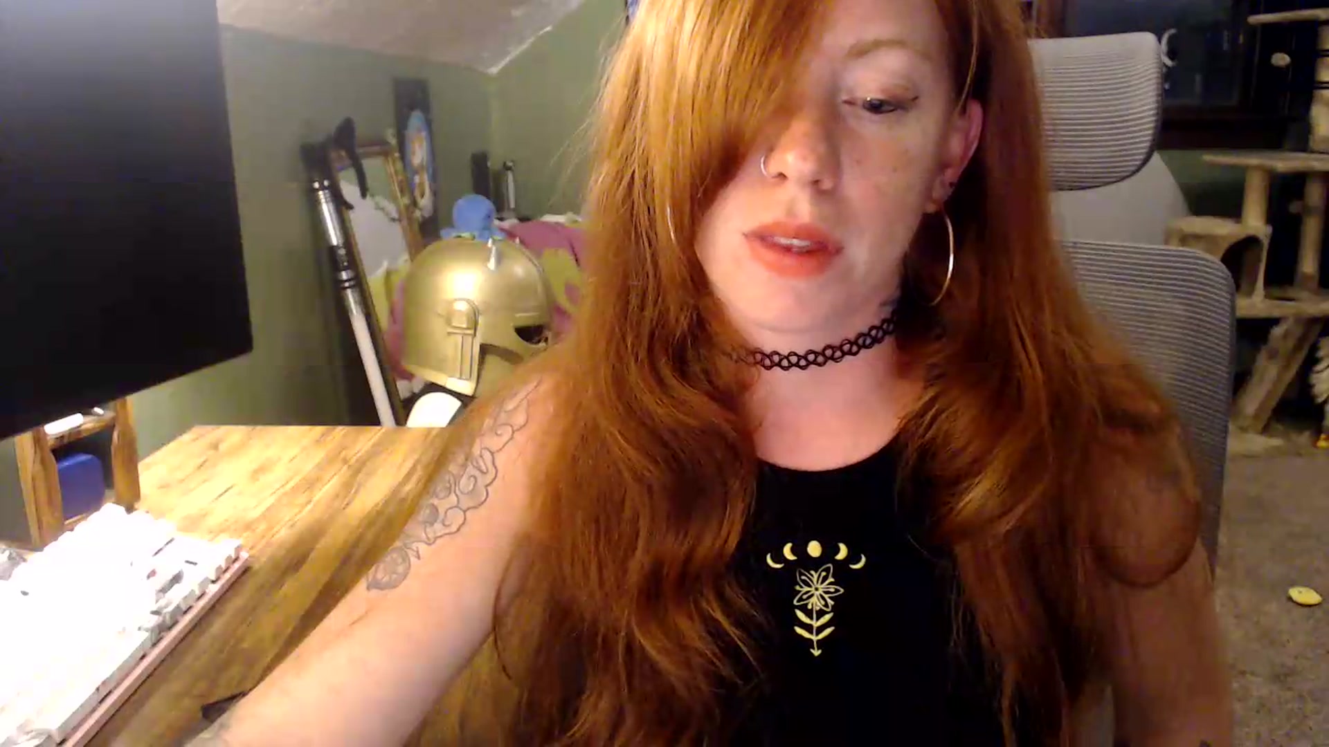 Gallery image thumbnail from AstraeaSiren's myfreecams stream on, 08/13/2026, 02:43 image 12 of 20