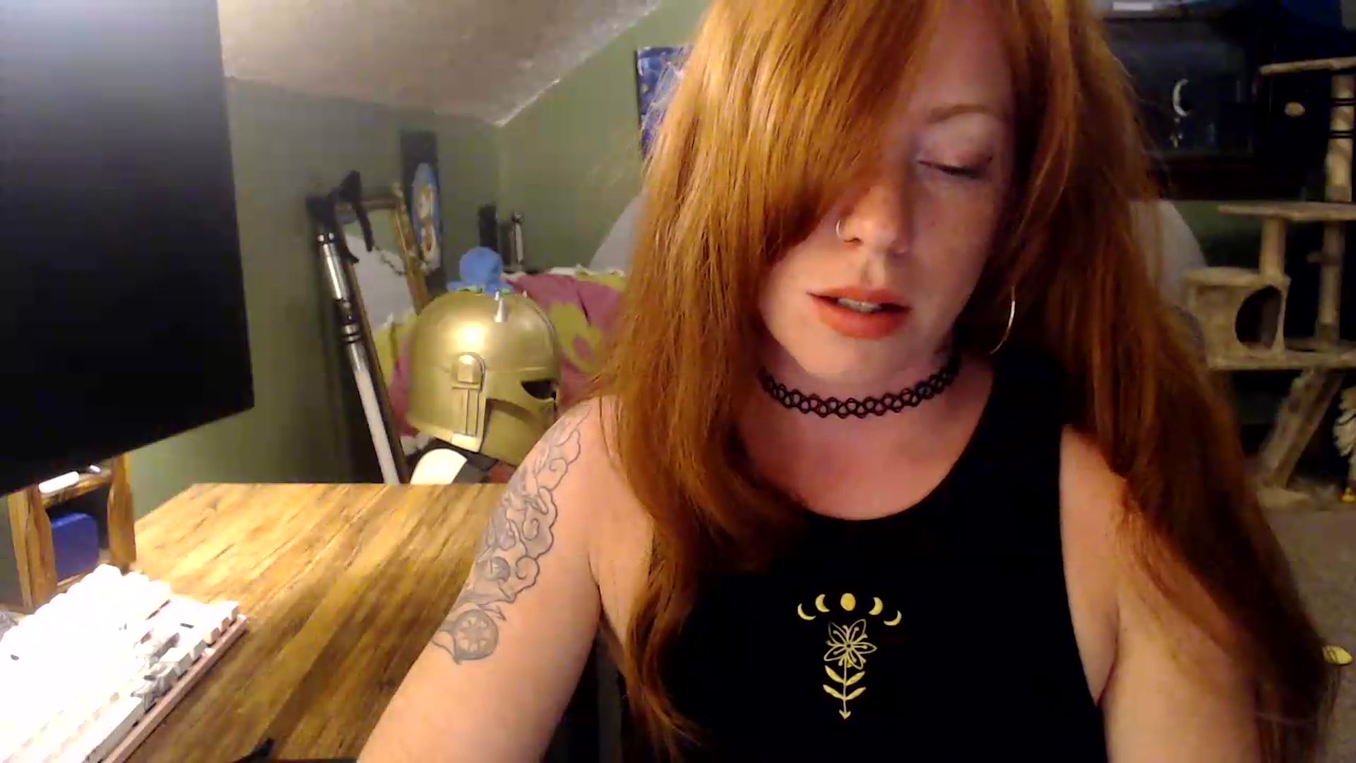 Gallery image thumbnail from AstraeaSiren's myfreecams stream on, 08/13/2026, 02:43 image 19 of 20