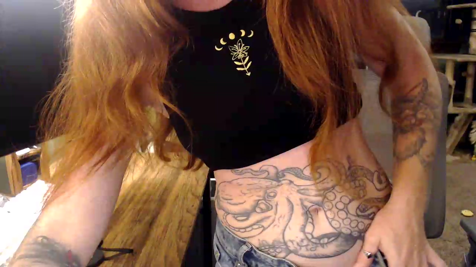 Gallery image thumbnail from AstraeaSiren's myfreecams stream on, 08/13/2026, 02:43 image 4 of 20