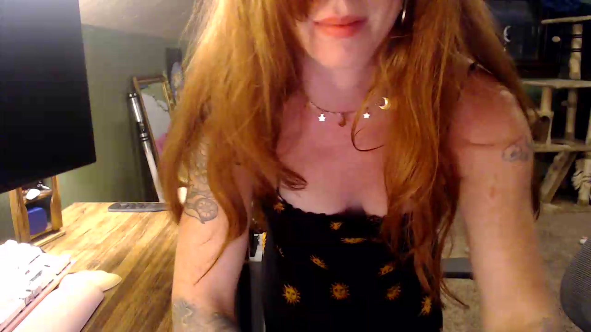 Gallery image thumbnail from AstraeaSiren's myfreecams stream on, 08/16/2026, 05:16 image 2 of 20