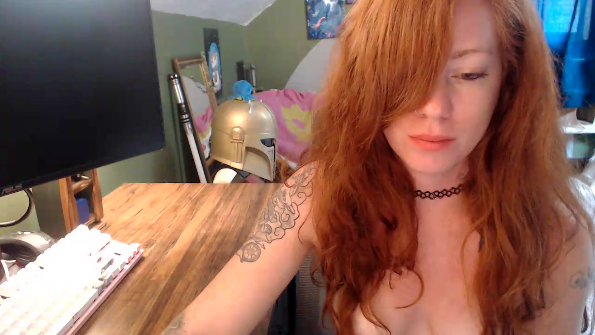 Gallery image thumbnail from AstraeaSiren's myfreecams stream on, 08/17/2026, 19:09 image 12 of 20