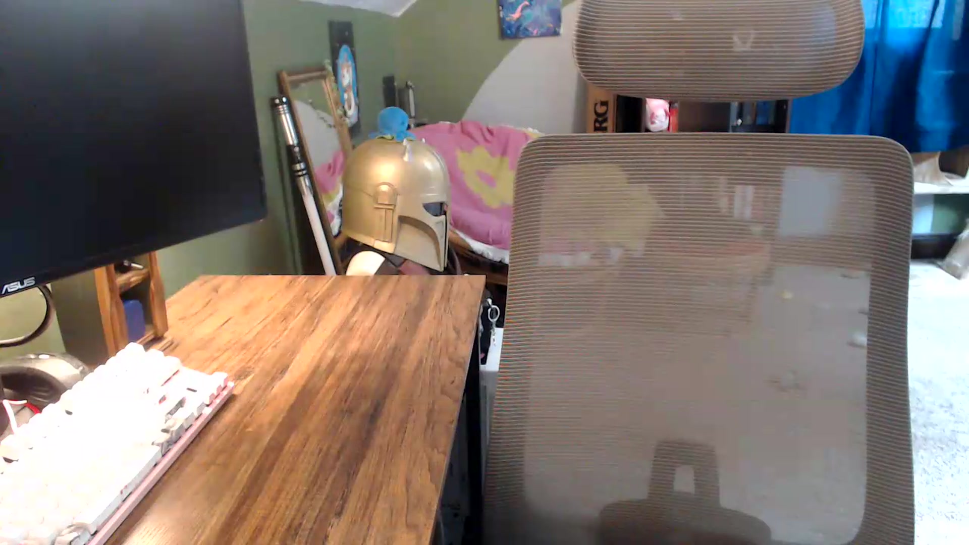 Gallery image thumbnail from AstraeaSiren's myfreecams stream on, 08/17/2026, 19:09 image 17 of 20