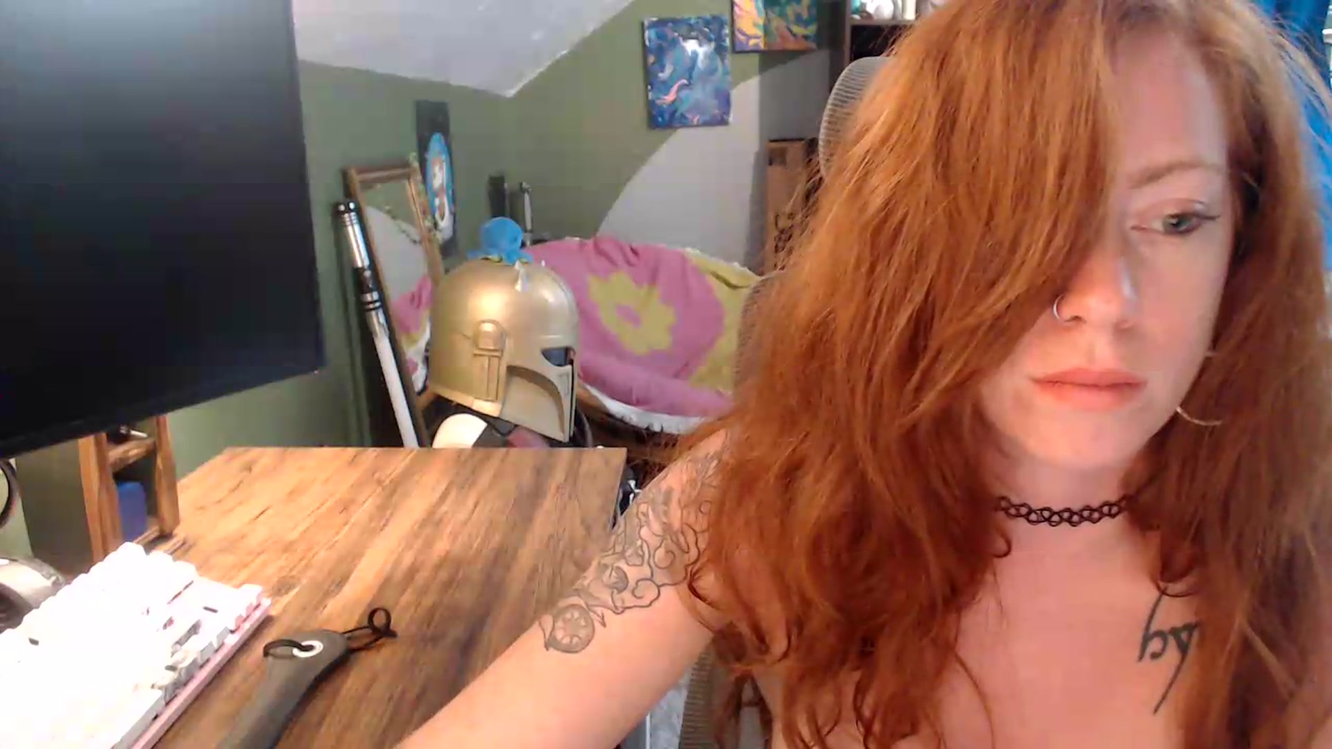 Gallery image thumbnail from AstraeaSiren's myfreecams stream on, 08/17/2026, 20:03 image 14 of 20