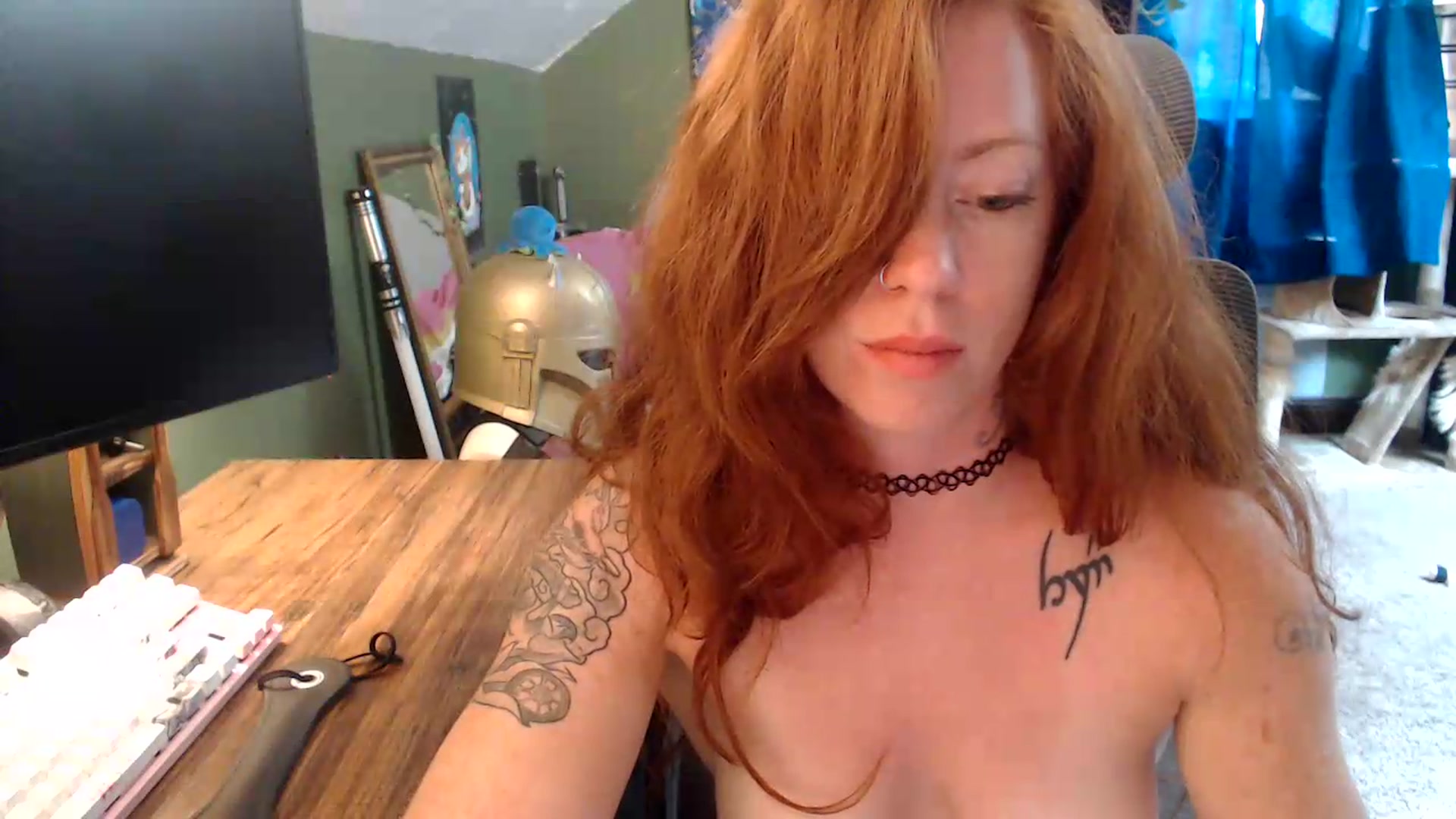 Gallery image thumbnail from AstraeaSiren's myfreecams stream on, 08/17/2026, 20:03 image 4 of 20