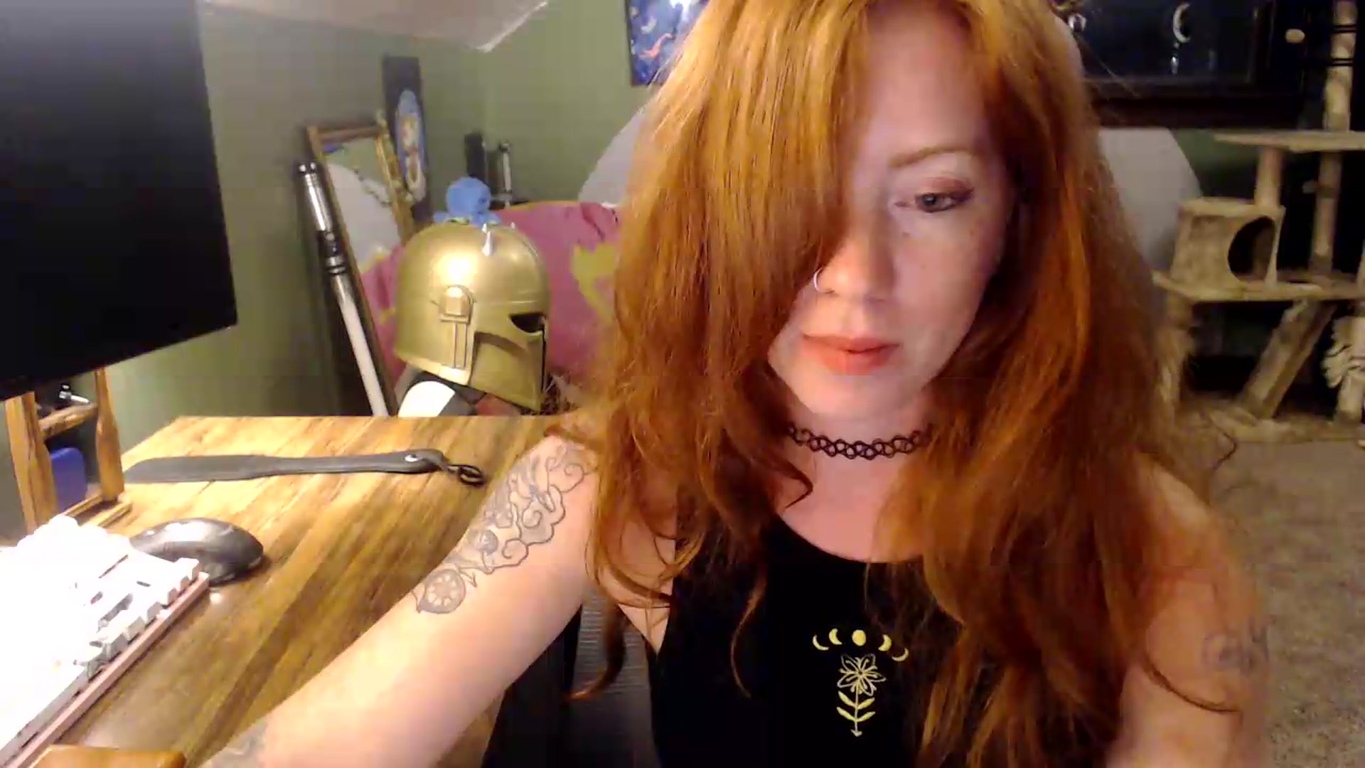 Gallery image thumbnail from AstraeaSiren's myfreecams stream on, 08/20/2026, 04:15 image 5 of 20