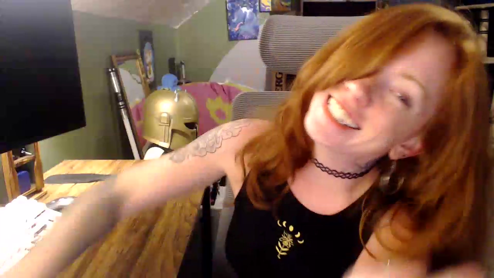 Gallery image thumbnail from AstraeaSiren's myfreecams stream on, 08/20/2026, 04:15 image 7 of 20