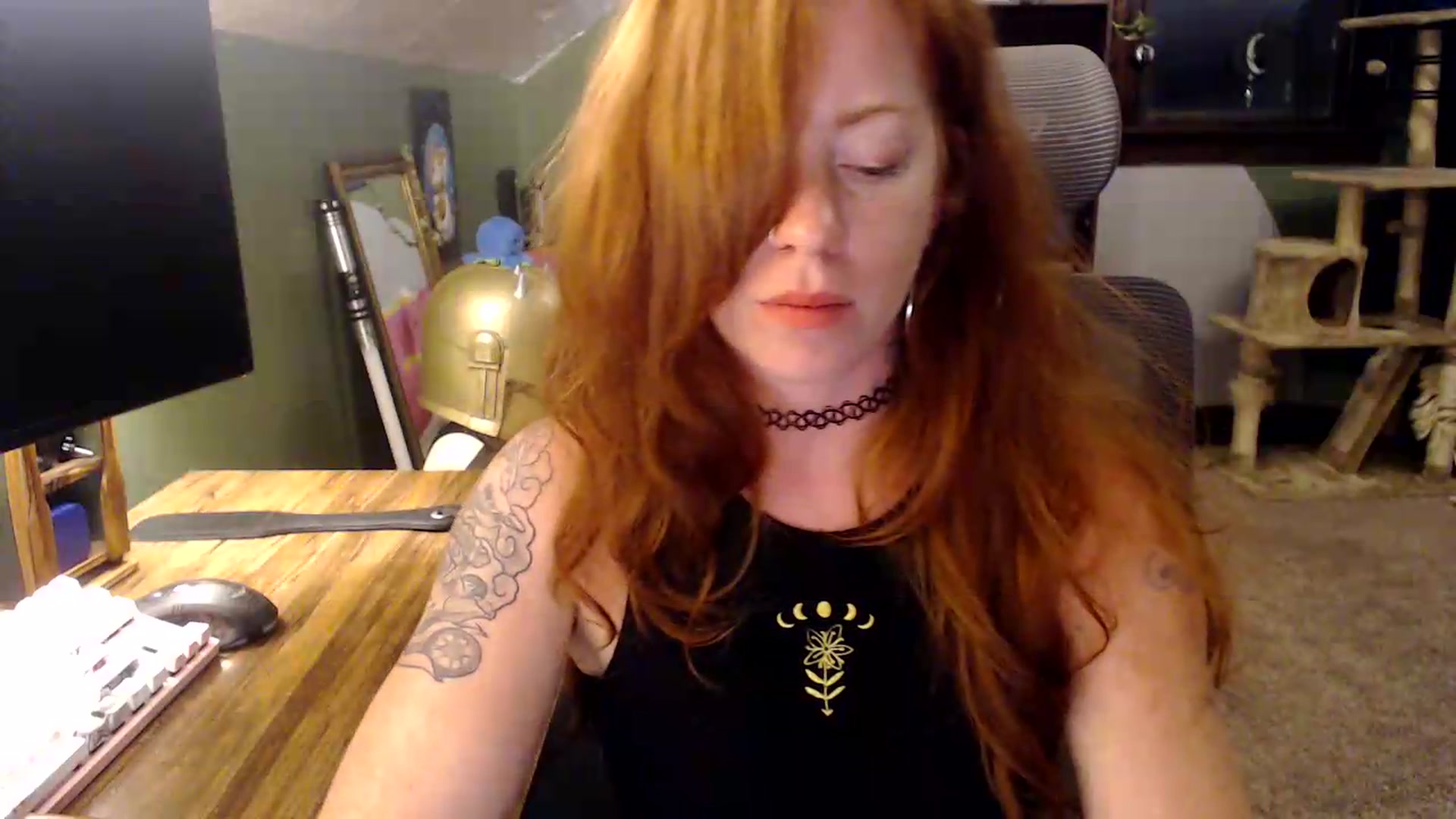 Gallery image thumbnail from AstraeaSiren's myfreecams stream on, 08/20/2026, 04:15 image 10 of 20
