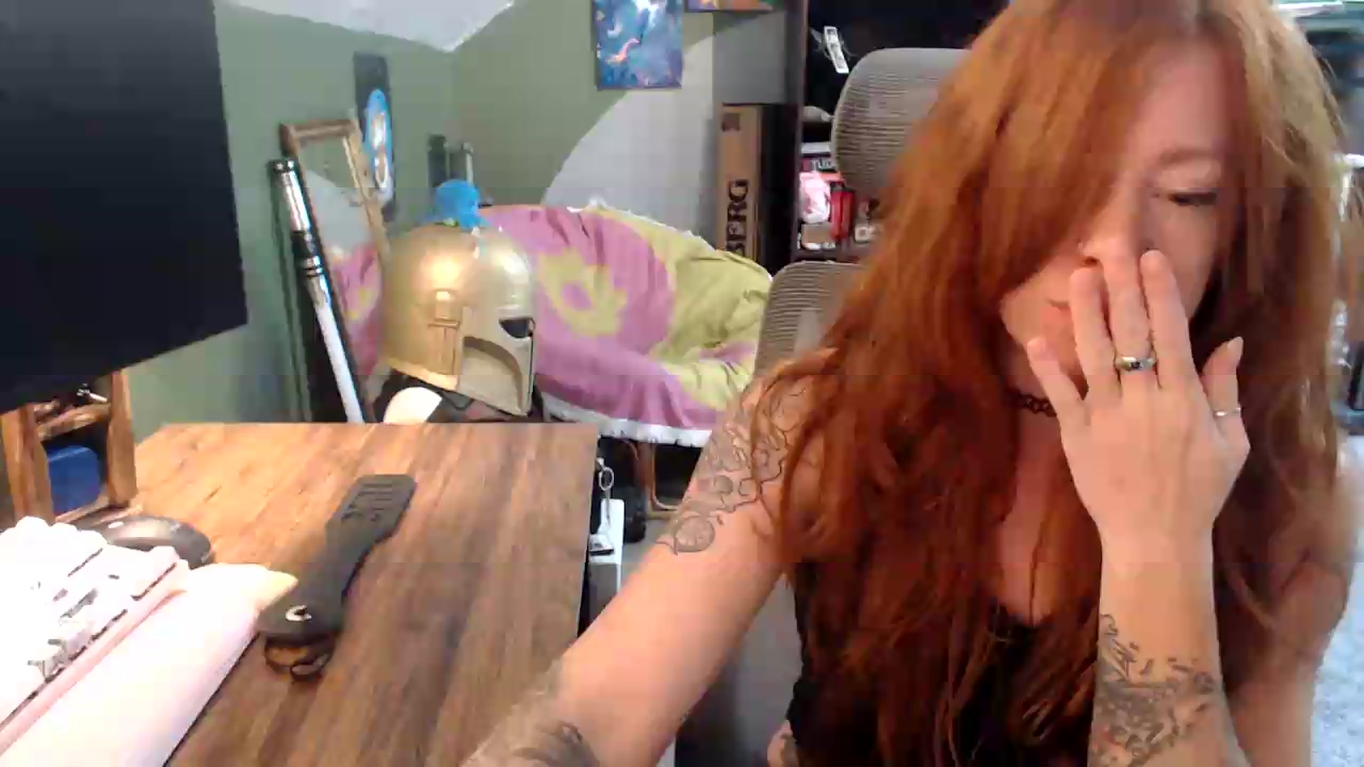 Gallery image thumbnail from AstraeaSiren's myfreecams stream on, 08/21/2026, 18:46 image 1 of 20