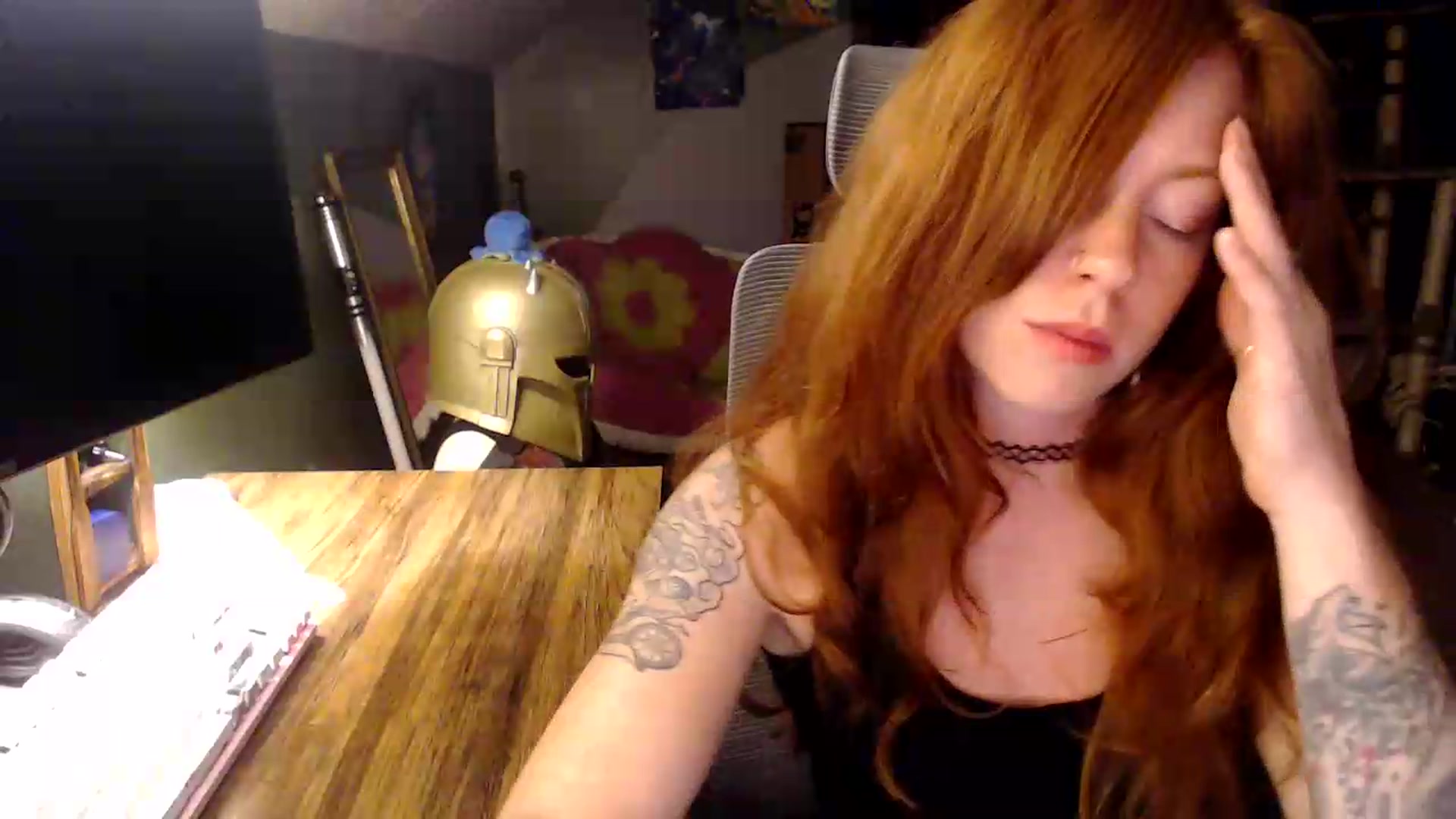 Gallery image thumbnail from AstraeaSiren's myfreecams stream on, 08/27/2026, 05:37 image 18 of 20