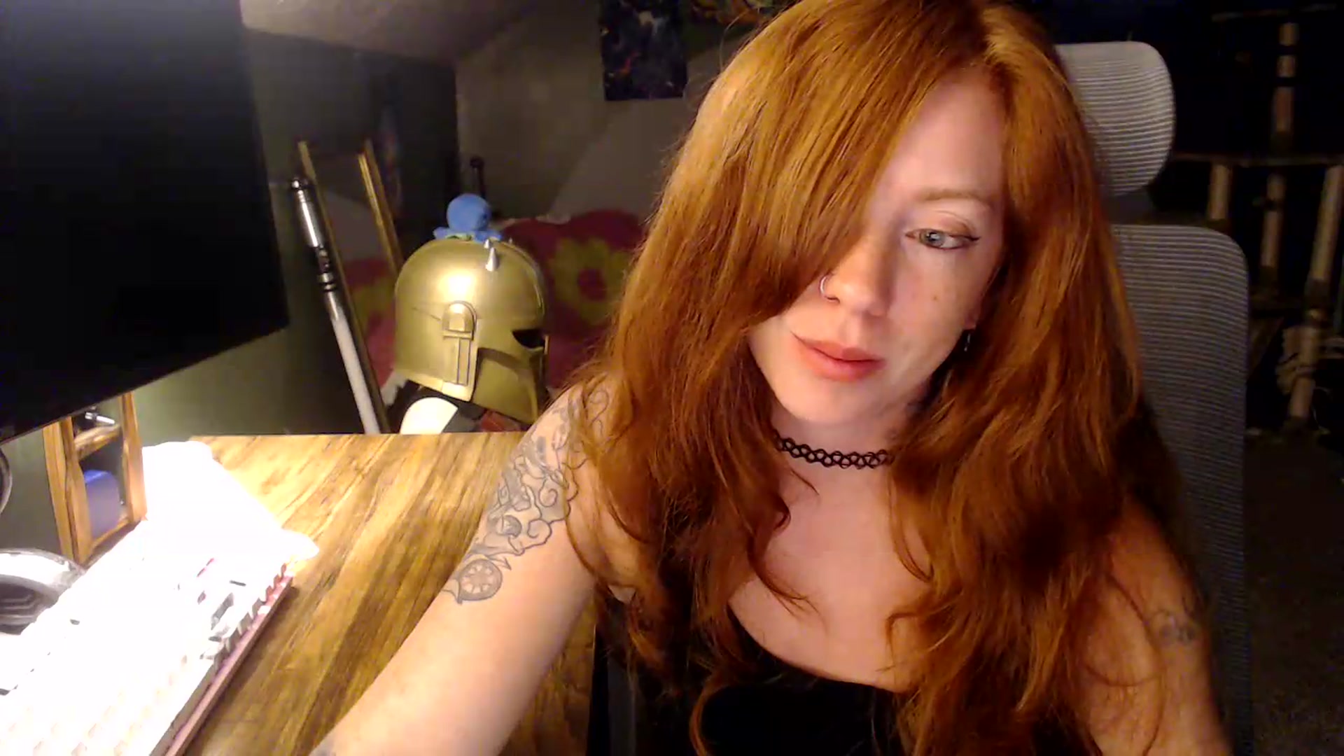 Gallery image thumbnail from AstraeaSiren's myfreecams stream on, 08/27/2026, 05:37 image 19 of 20