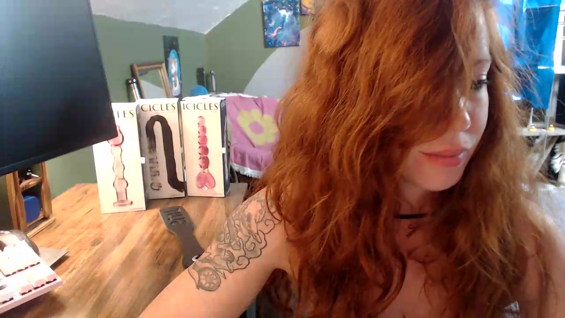 Gallery image thumbnail from AstraeaSiren's myfreecams stream on, 08/28/2026, 19:47 image 4 of 20