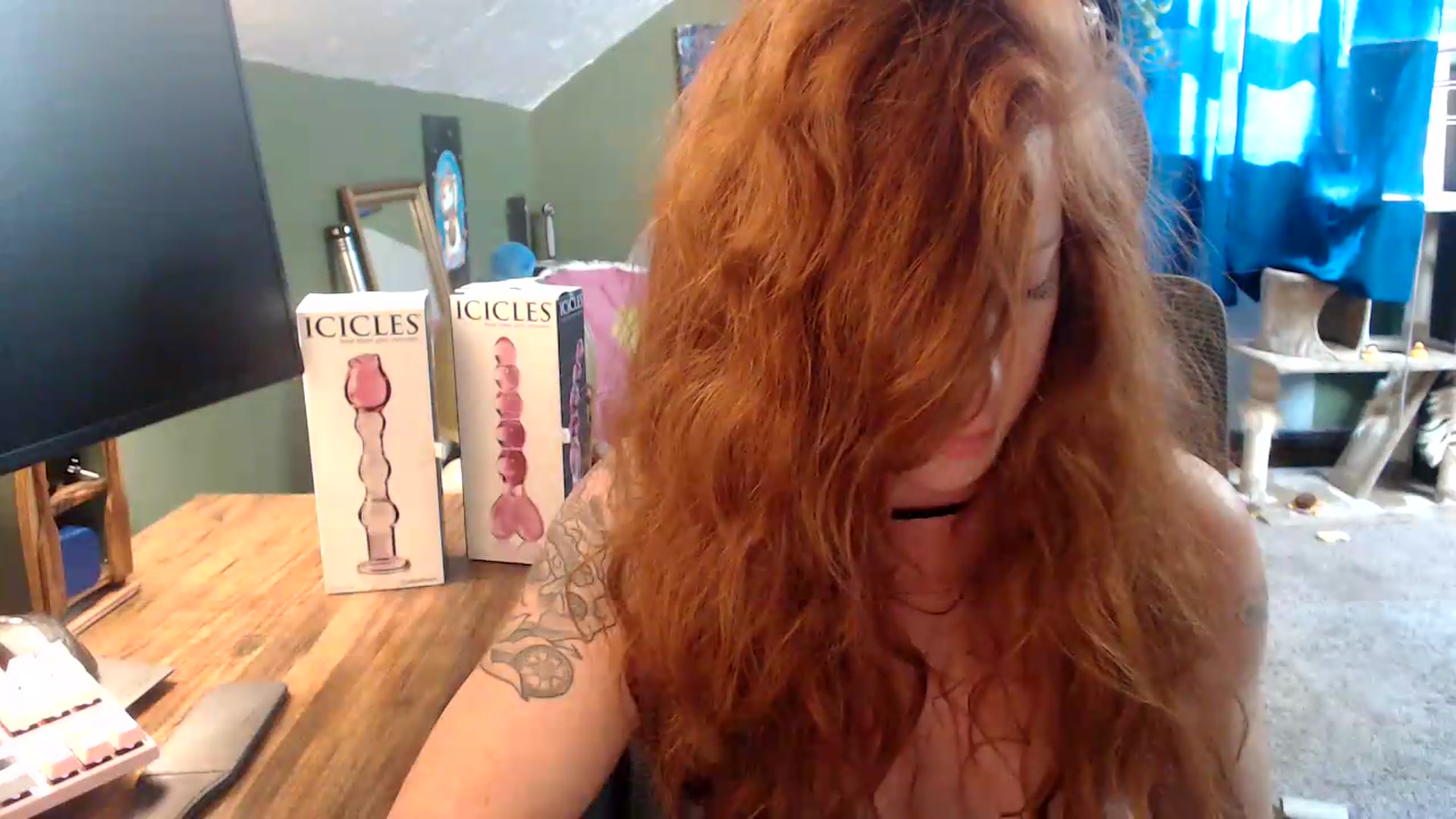 Gallery image thumbnail from AstraeaSiren's myfreecams stream on, 08/28/2026, 19:47 image 18 of 20