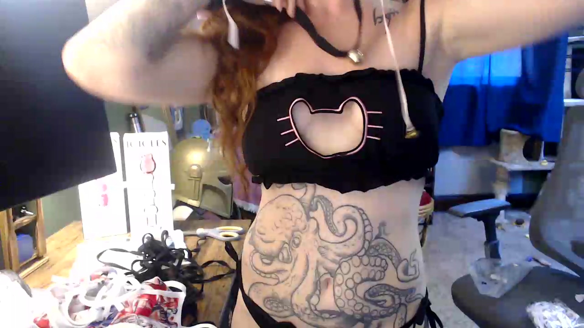 Gallery image thumbnail from AstraeaSiren's myfreecams stream on, 08/28/2026, 21:16 image 13 of 20