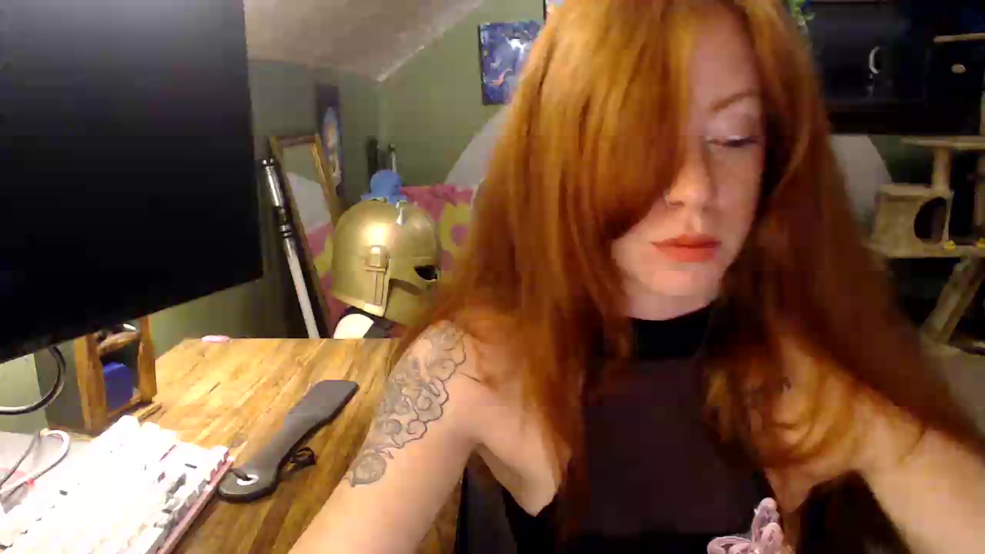 Gallery image thumbnail from AstraeaSiren's myfreecams stream on, 09/01/2026, 04:41 image 1 of 20