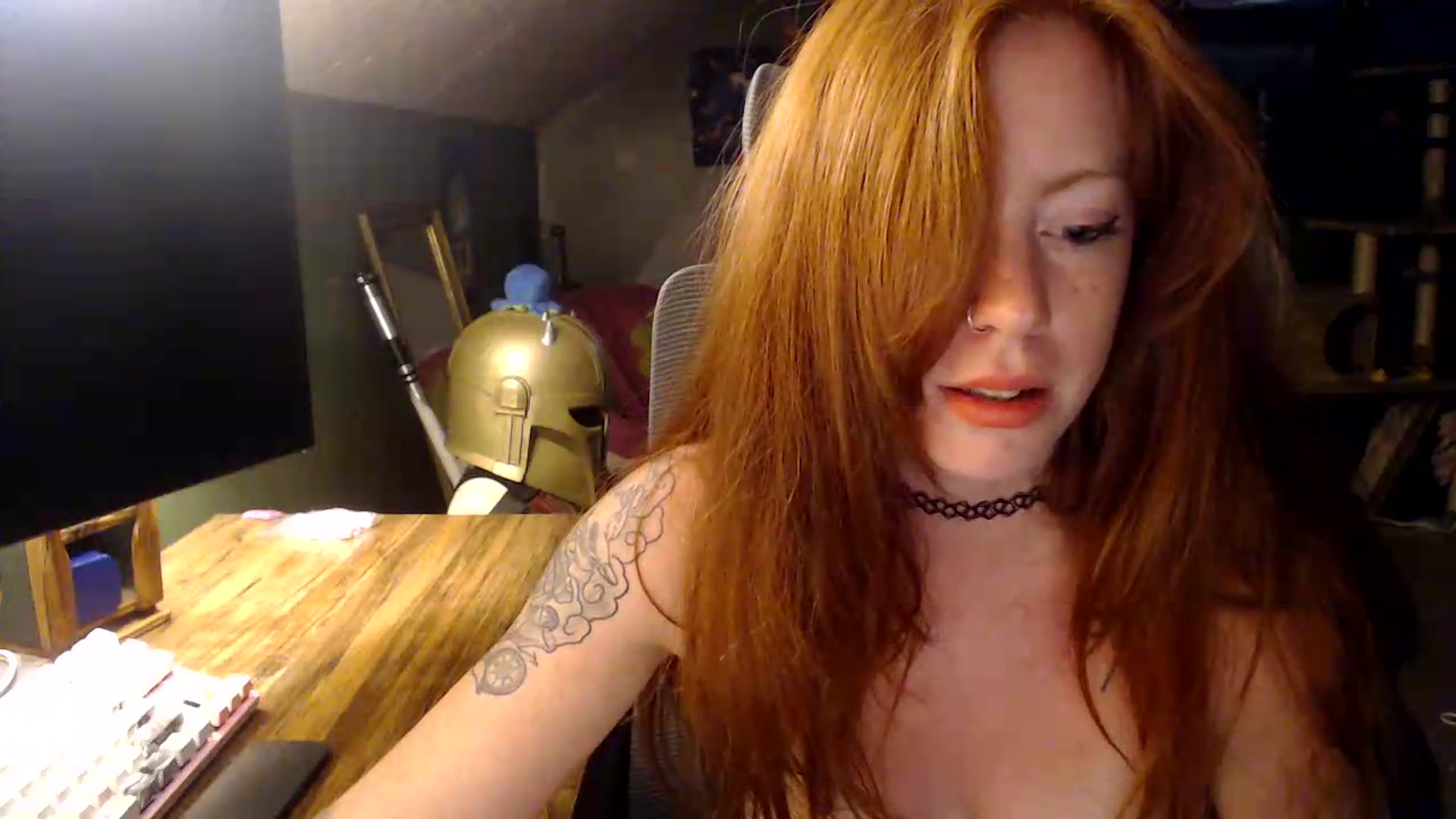 Gallery image thumbnail from AstraeaSiren's myfreecams stream on, 09/03/2026, 05:09 image 14 of 20
