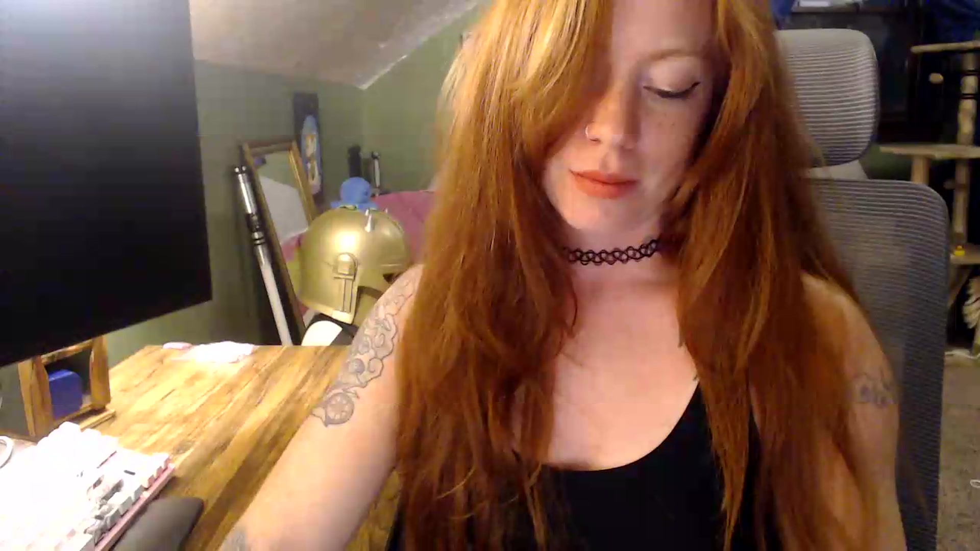 Gallery image thumbnail from AstraeaSiren's myfreecams stream on, 09/03/2026, 05:09 image 3 of 20