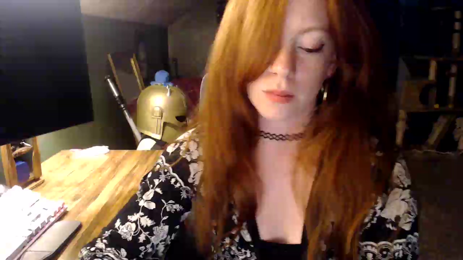 Gallery image thumbnail from AstraeaSiren's myfreecams stream on, 09/05/2026, 04:10 image 1 of 20