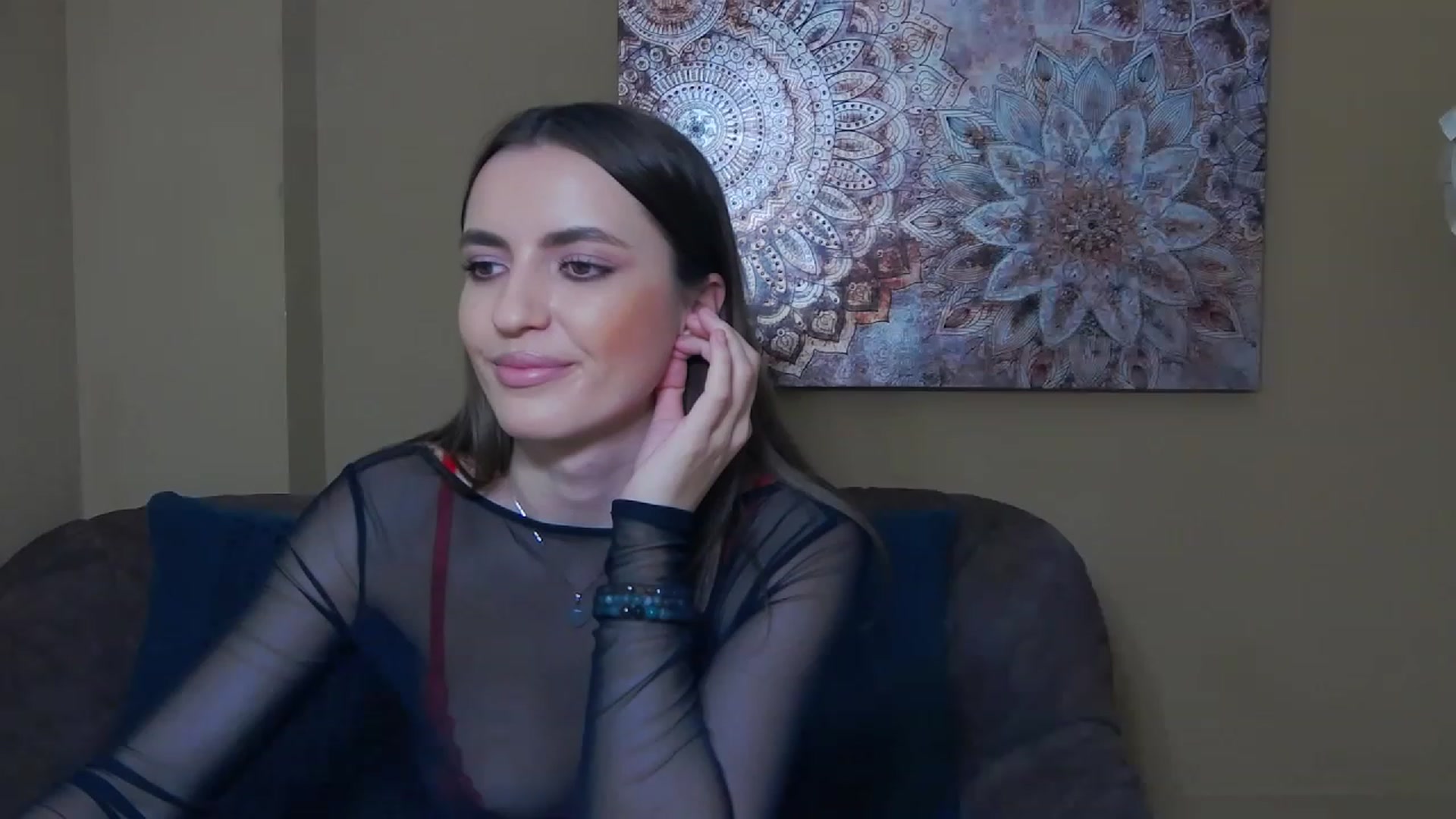 Gallery image thumbnail from AstridLuna_'s myfreecams stream on, 11/14/2022, 21:36 image 14 of 20