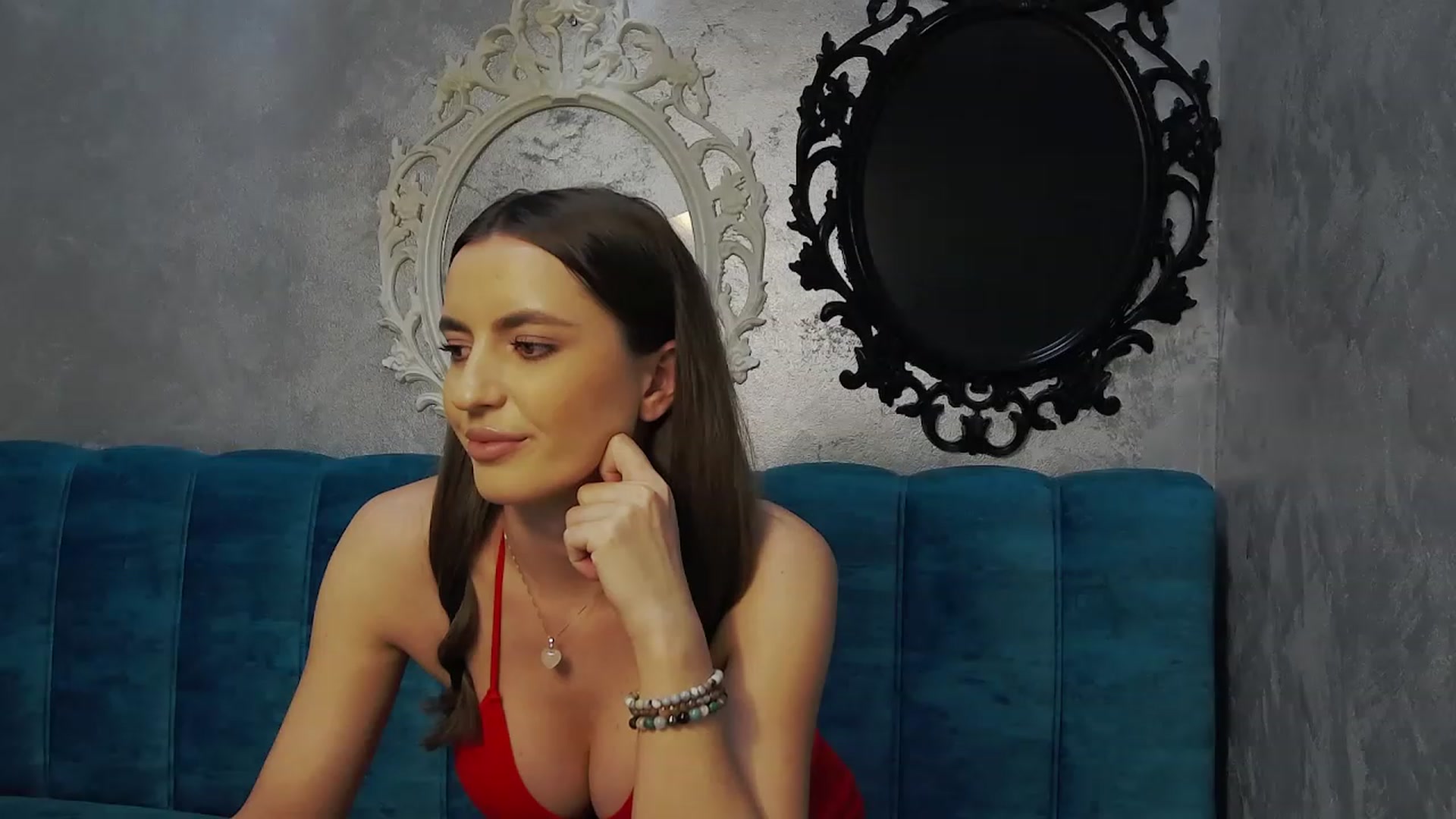 Gallery image thumbnail from AstridLuna_'s myfreecams stream on, 11/17/2022, 22:24 image 8 of 20