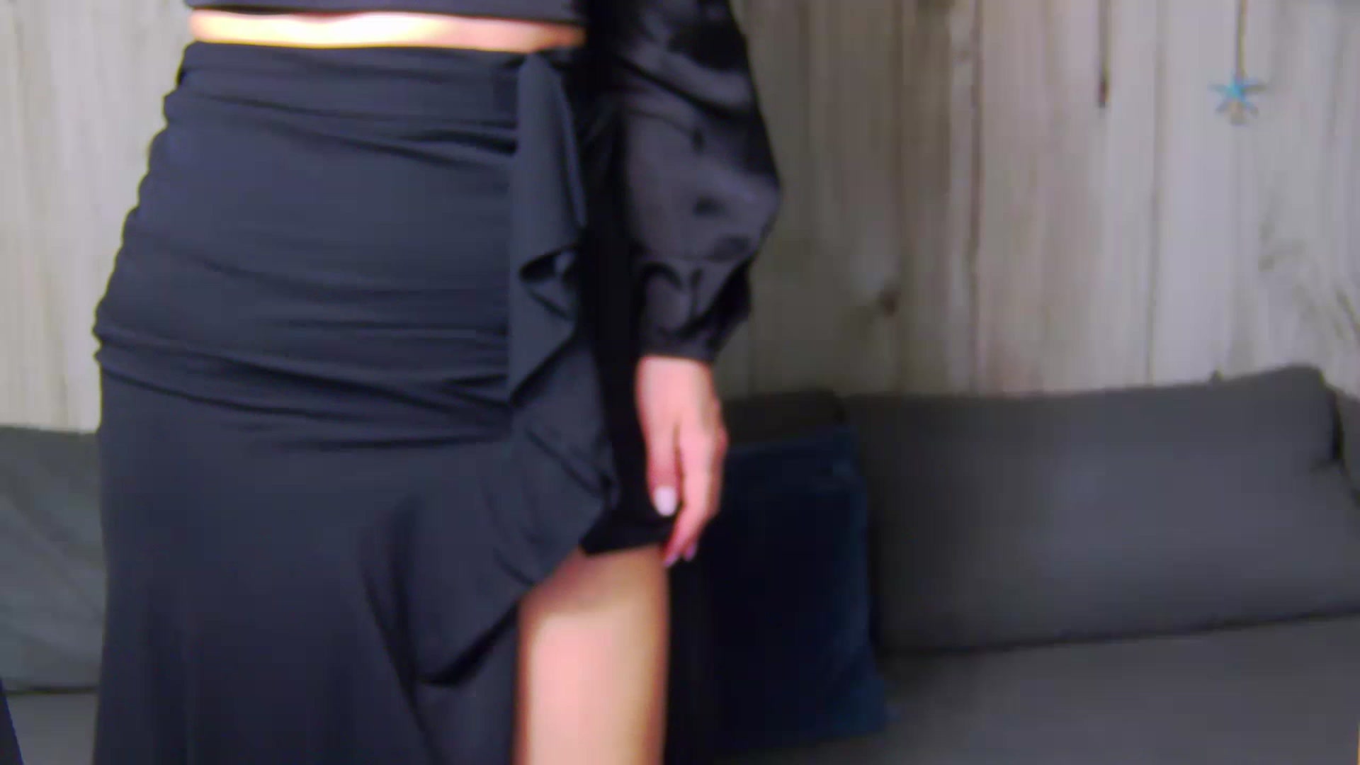 Gallery image thumbnail from AstridLuna_'s myfreecams stream on, 03/02/2023, 15:15 image 11 of 20