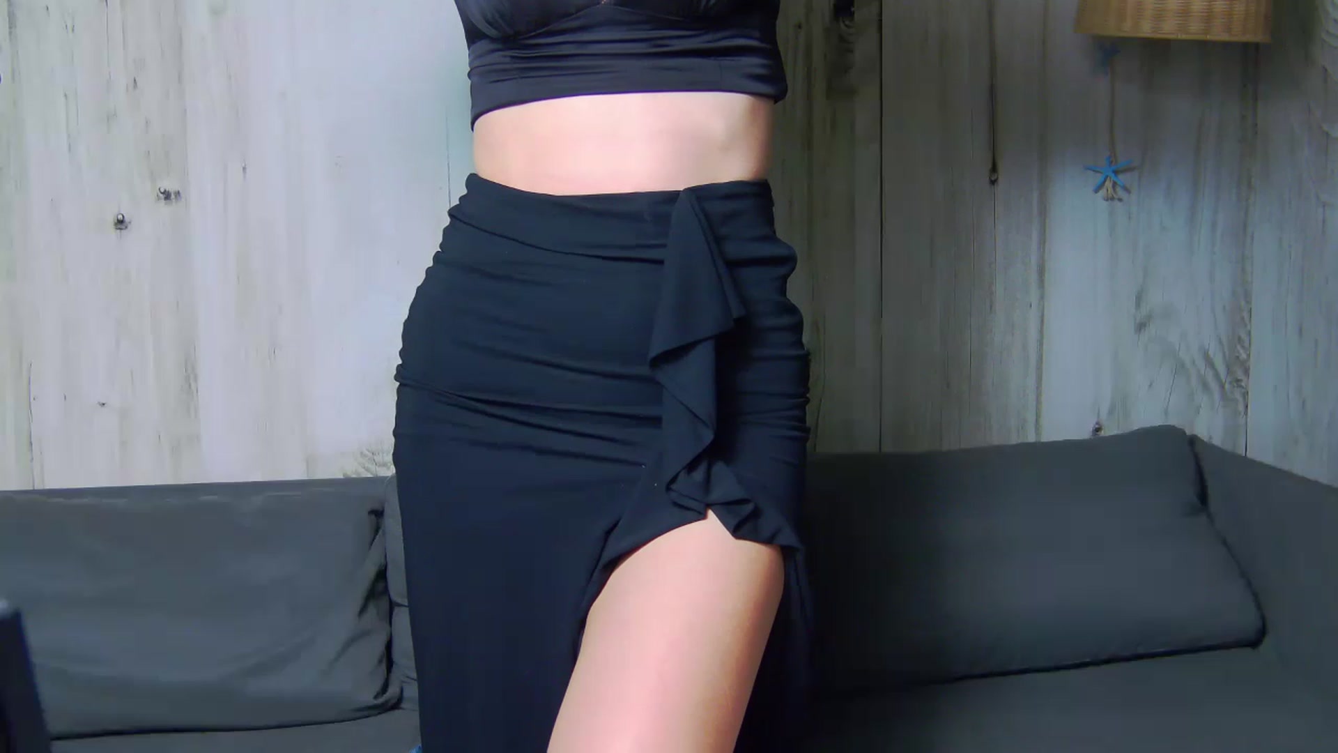 Gallery image thumbnail from AstridLuna_'s myfreecams stream on, 03/02/2023, 17:56 image 15 of 20