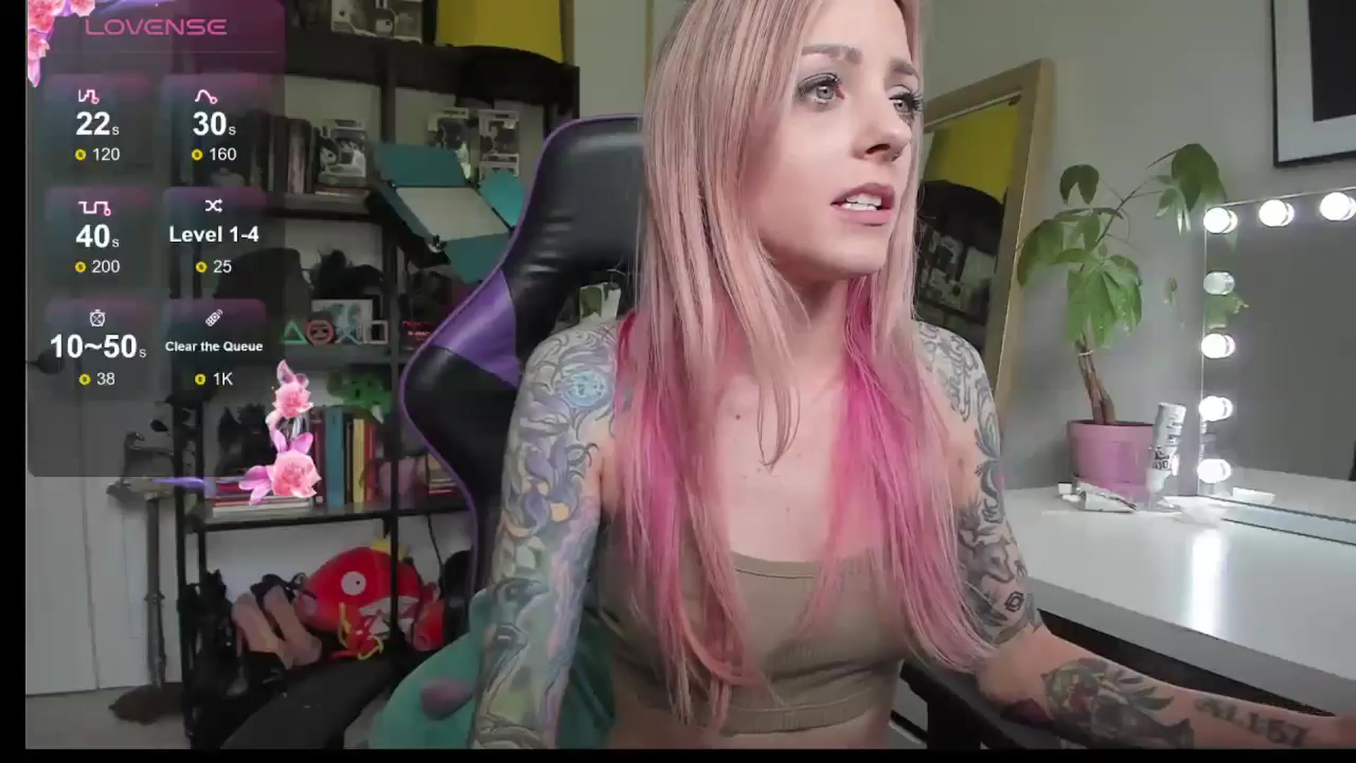 Gallery image thumbnail from AstridLuxe's myfreecams stream on, 06/10/2024, 13:31 image 11 of 20