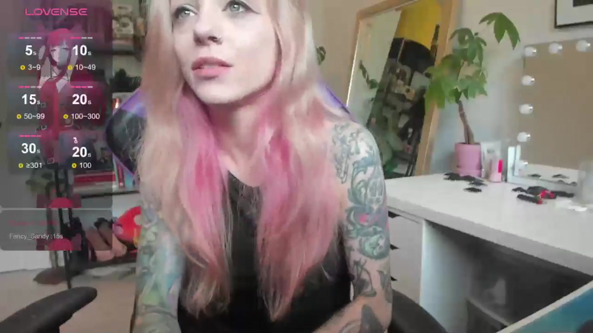 Gallery image thumbnail from AstridLuxe's myfreecams stream on, 06/21/2024, 13:52 image 7 of 20