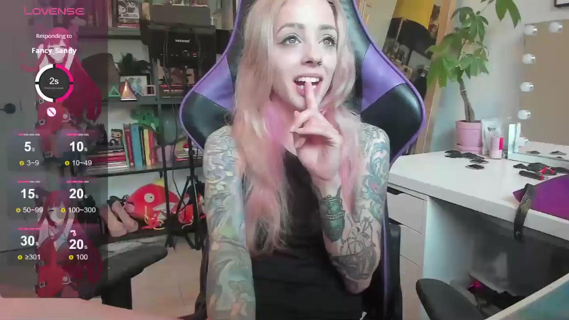 Gallery image thumbnail from AstridLuxe's myfreecams stream on, 06/21/2024, 13:52 image 14 of 20