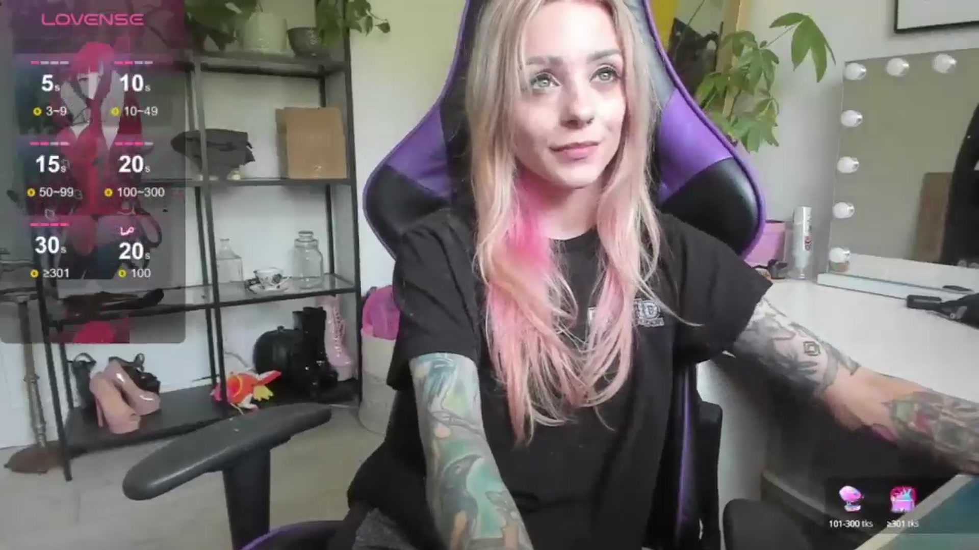 Gallery image thumbnail from AstridLuxe's myfreecams stream on, 07/03/2024, 18:02 image 5 of 20