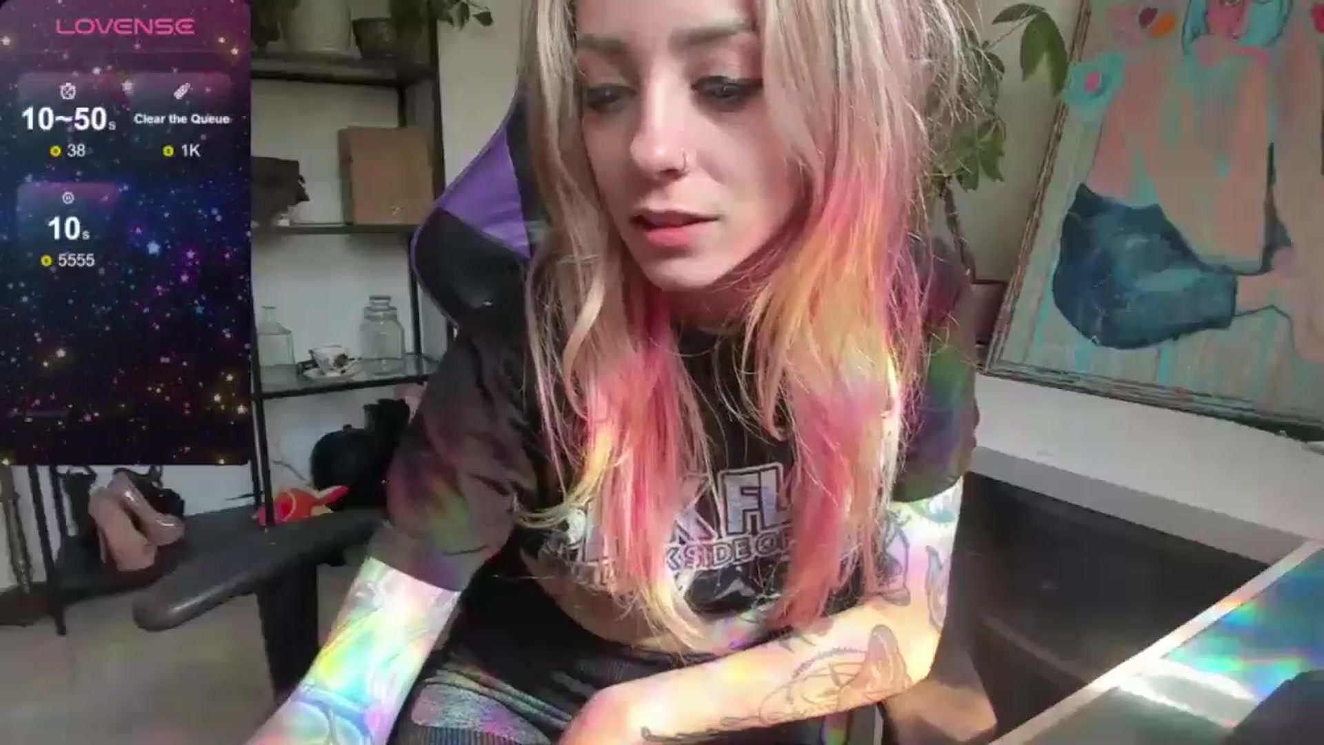 Gallery image thumbnail from AstridLuxe's myfreecams stream on, 07/03/2024, 20:02 image 5 of 20
