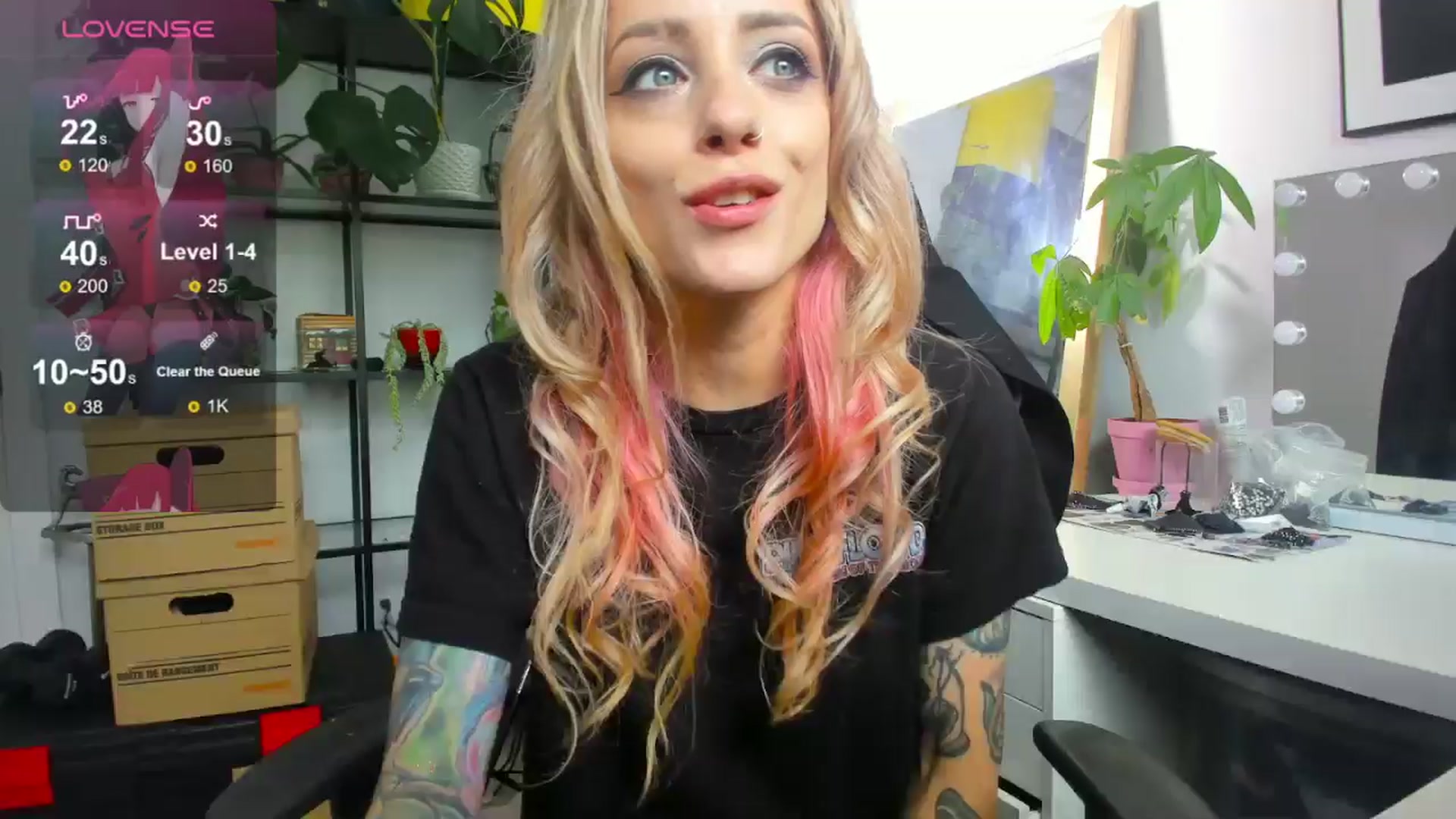 Gallery image thumbnail from AstridLuxe's myfreecams stream on, 07/16/2024, 17:17 image 4 of 20