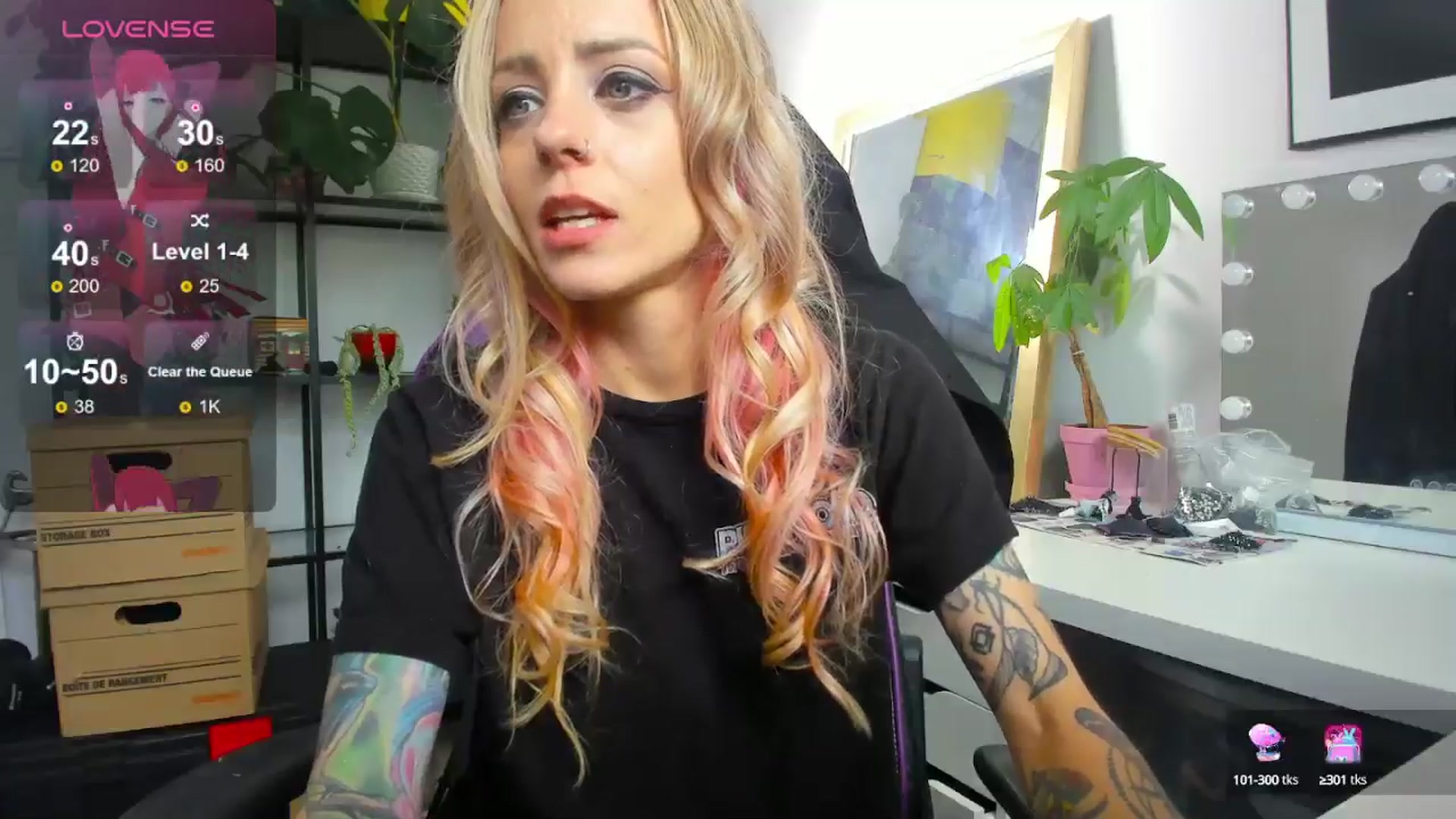 Gallery image thumbnail from AstridLuxe's myfreecams stream on, 07/16/2024, 17:17 image 17 of 20