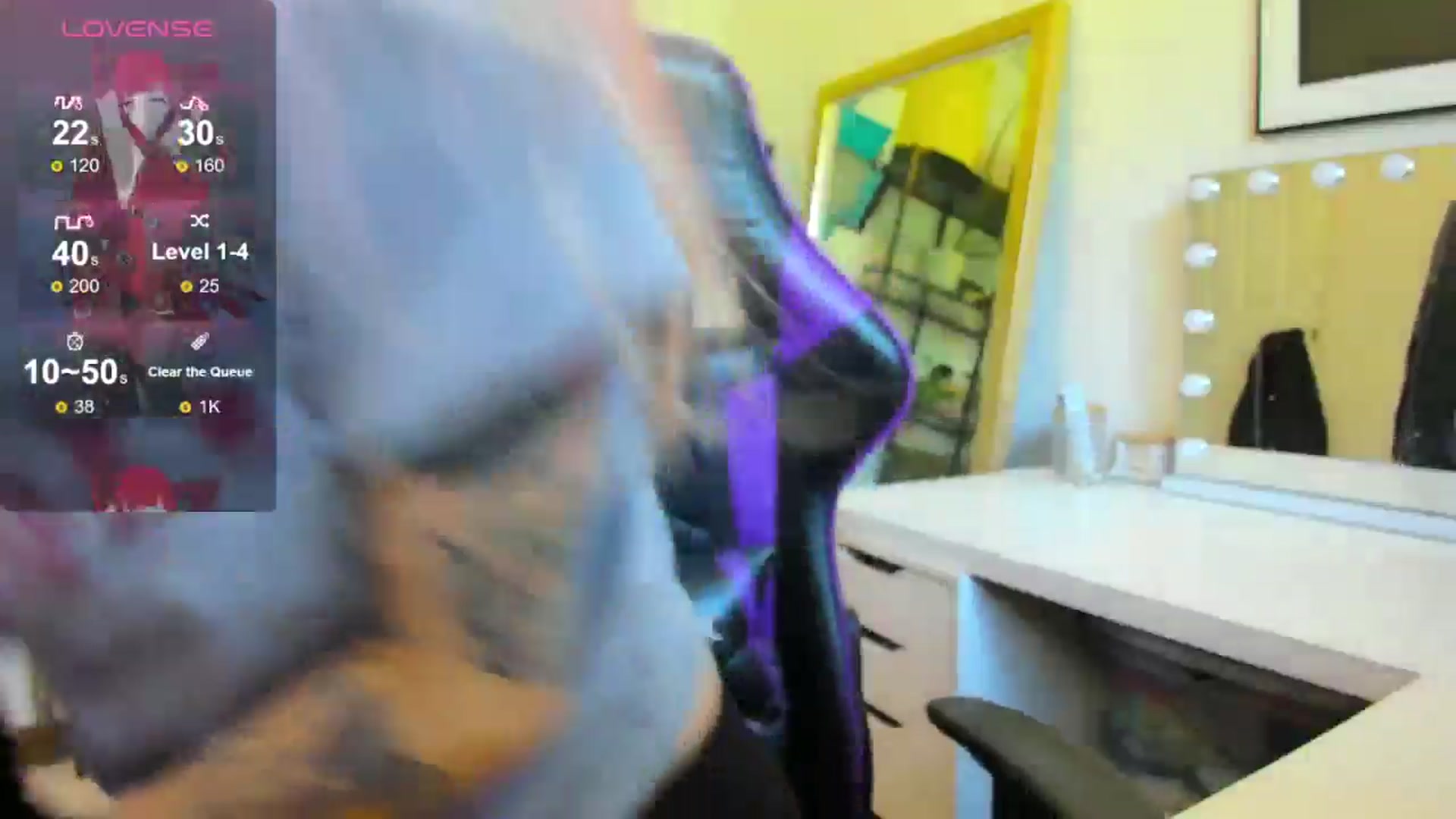 Gallery image thumbnail from AstridLuxe's myfreecams stream on, 07/22/2024, 14:13 image 2 of 20