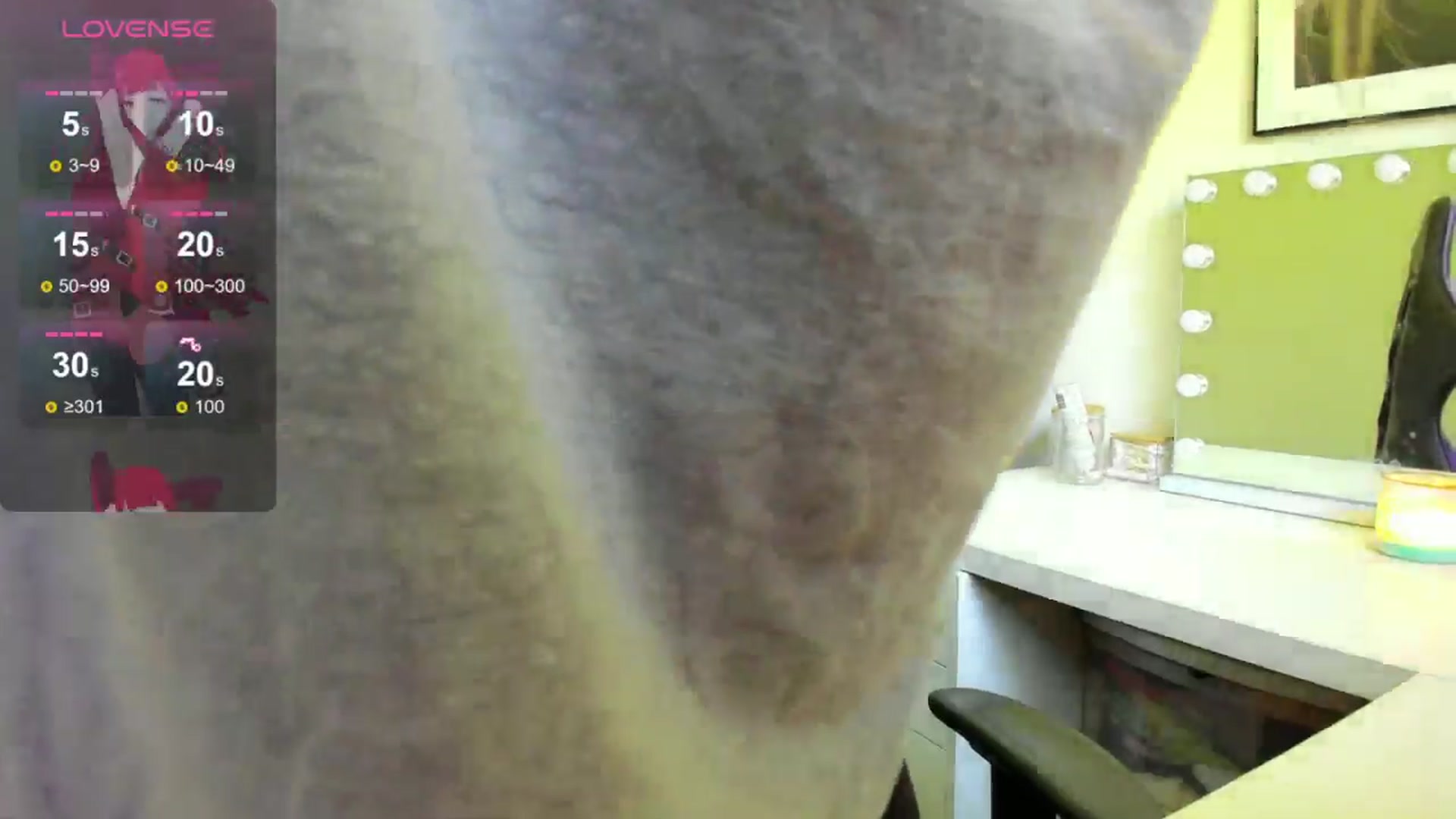 Gallery image thumbnail from AstridLuxe's myfreecams stream on, 07/22/2024, 14:13 image 3 of 20