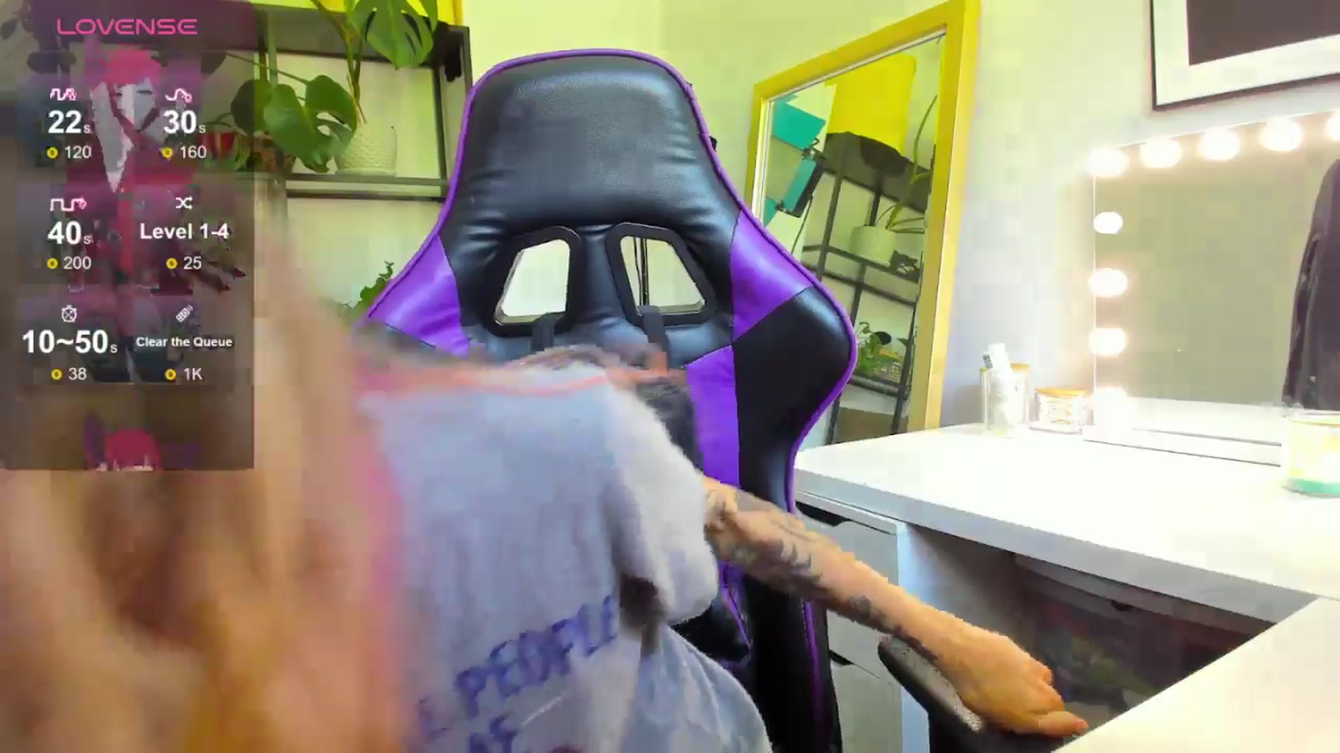 Gallery image thumbnail from AstridLuxe's myfreecams stream on, 07/22/2024, 14:13 image 7 of 20