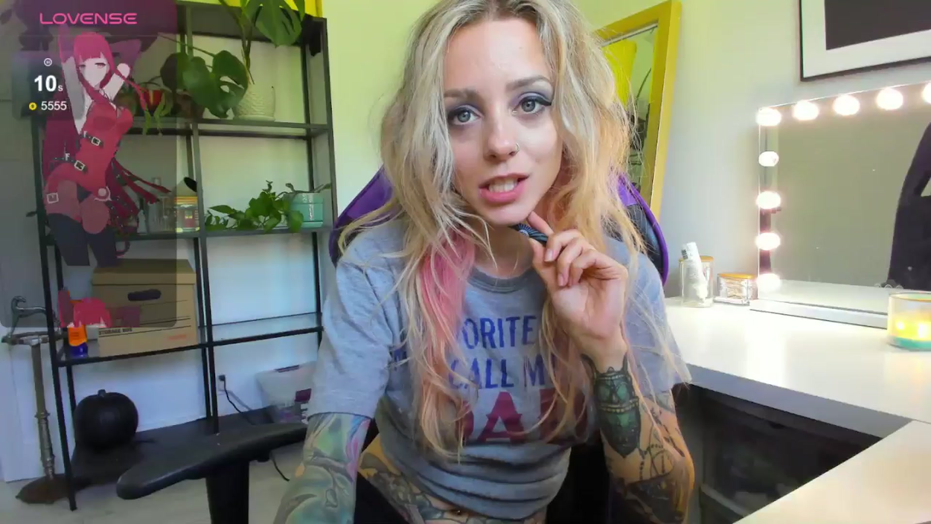 Gallery image thumbnail from AstridLuxe's myfreecams stream on, 07/22/2024, 14:13 image 16 of 20