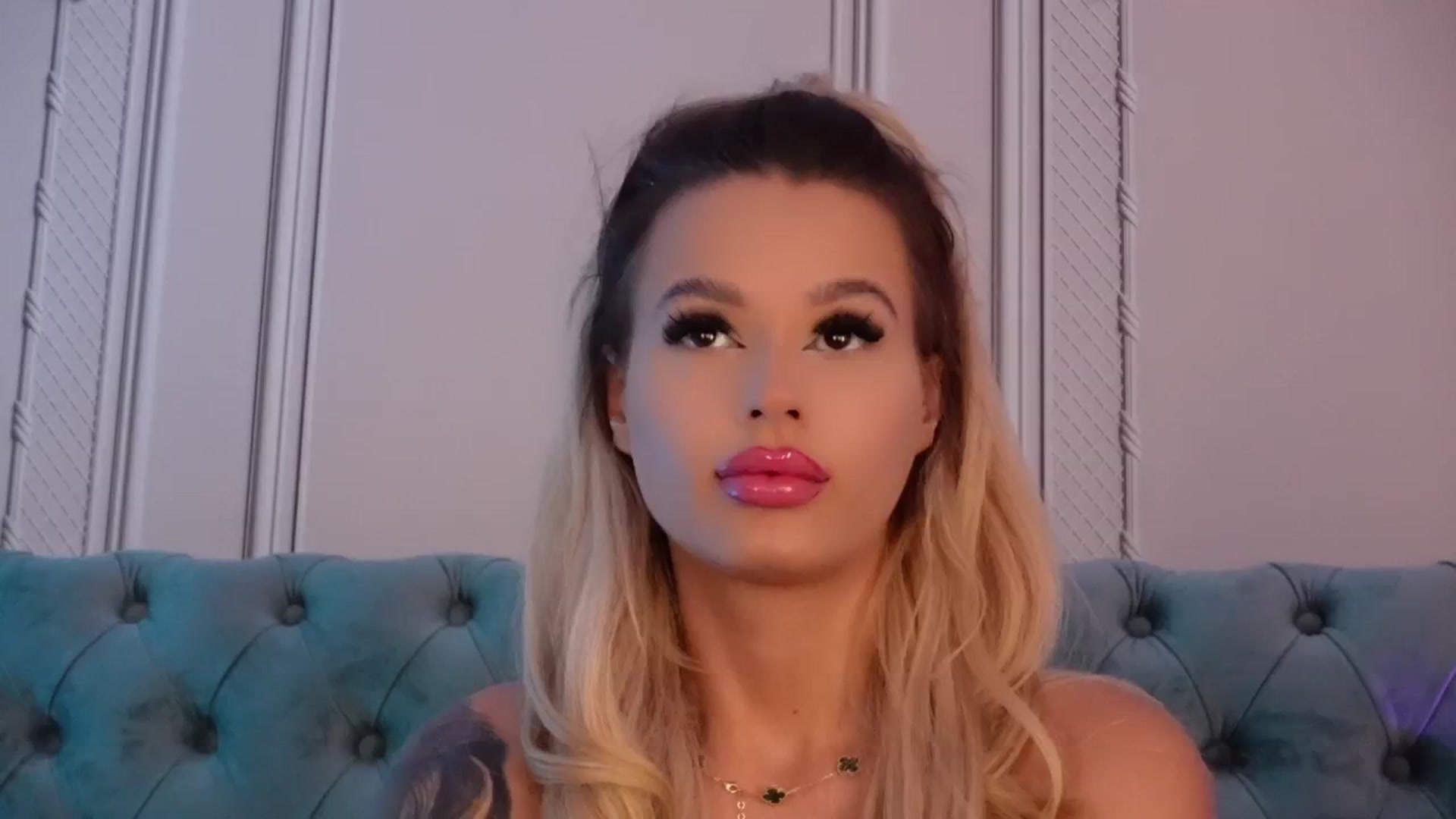 Gallery image thumbnail from AstridStormy's myfreecams stream on, 10/16/2024, 09:37 image 1 of 20