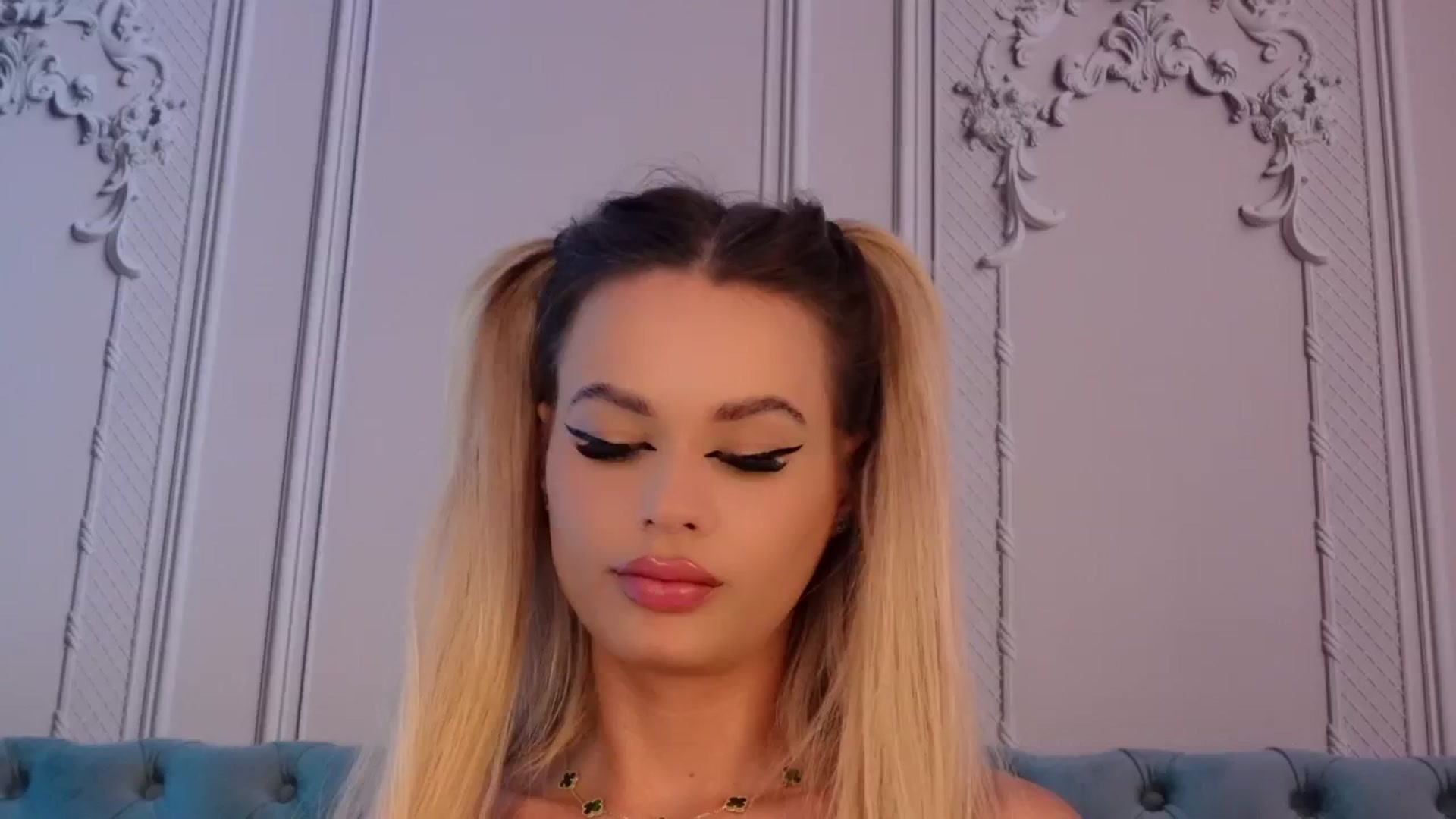 Gallery image thumbnail from AstridStormy's myfreecams stream on, 10/27/2024, 09:01 image 7 of 20