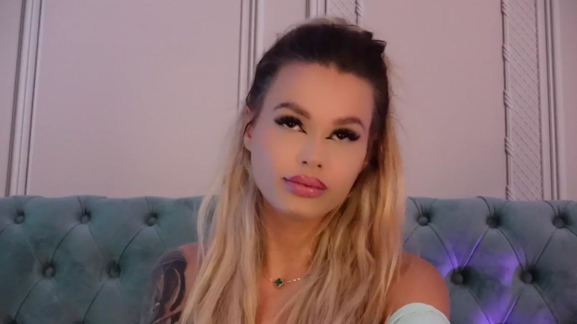 Gallery image thumbnail from AstridStormy's myfreecams stream on, 10/31/2024, 10:40 image 1 of 20