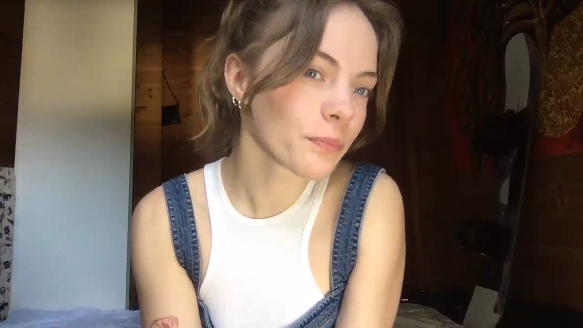 Gallery image thumbnail from AstroGirl1's myfreecams stream on, 03/04/2024, 15:46 image 7 of 20