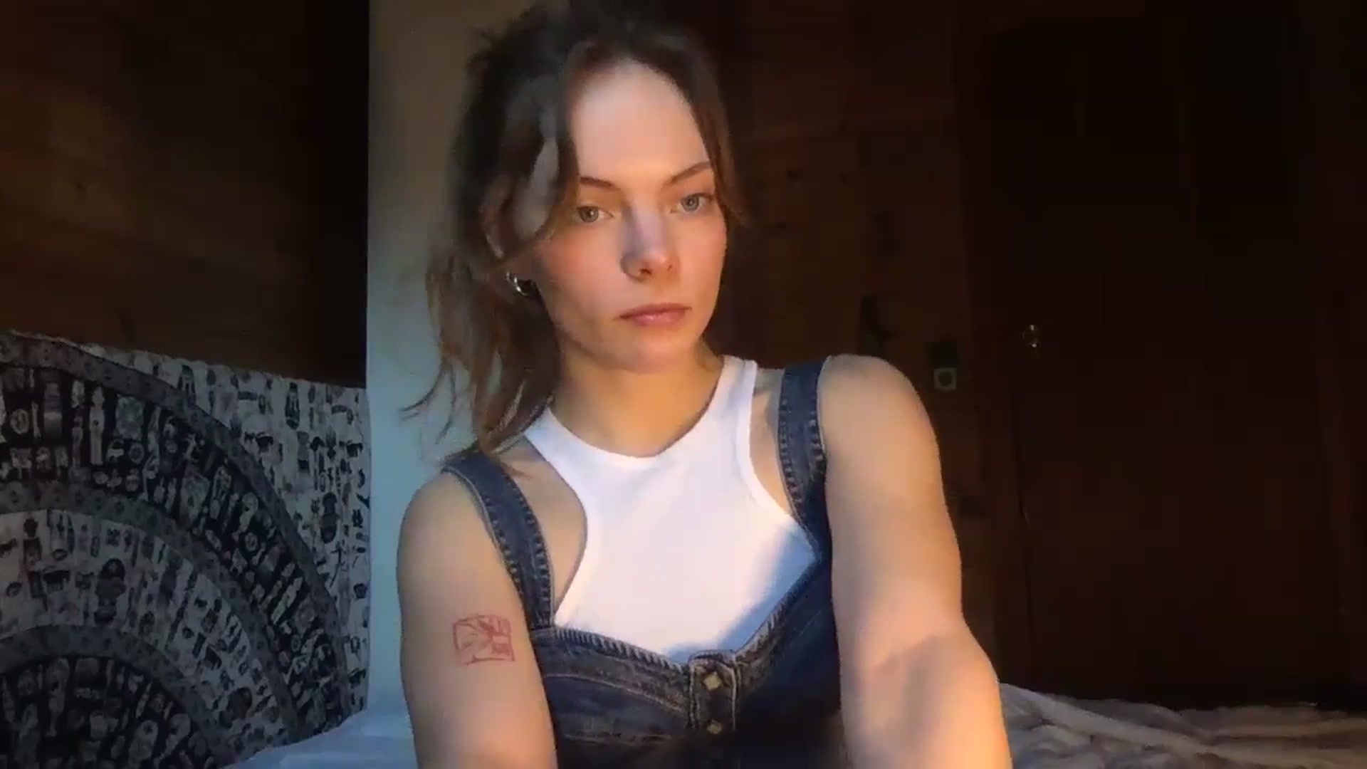 Gallery image thumbnail from AstroGirl1's myfreecams stream on, 03/04/2024, 16:42 image 17 of 20