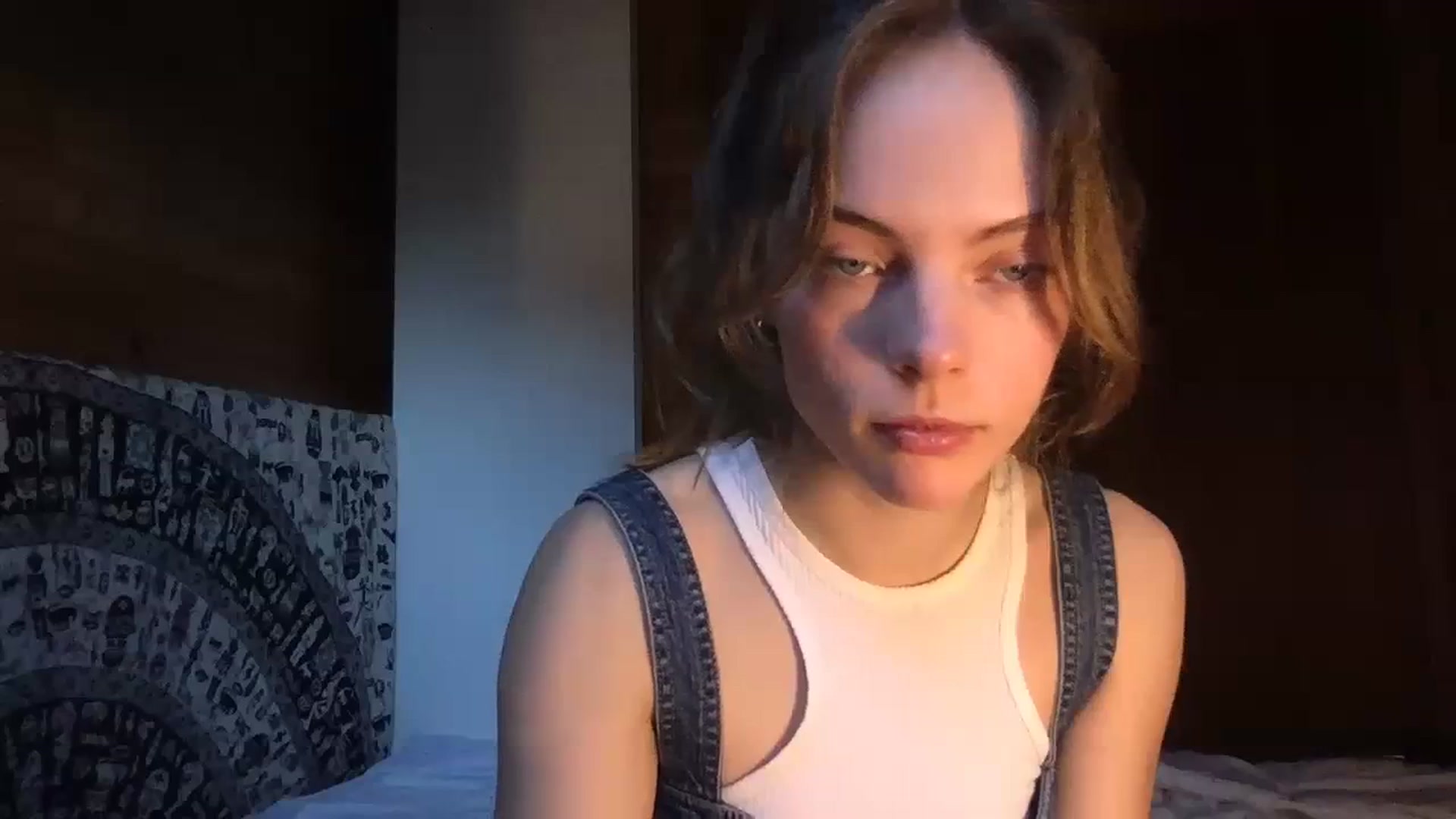 Gallery image thumbnail from AstroGirl1's myfreecams stream on, 03/04/2024, 16:42 image 18 of 20