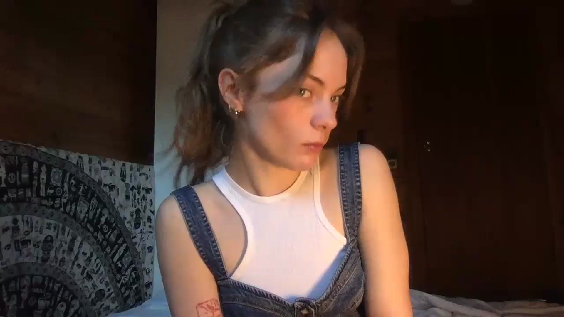 Gallery image thumbnail from AstroGirl1's myfreecams stream on, 03/04/2024, 16:42 image 8 of 20