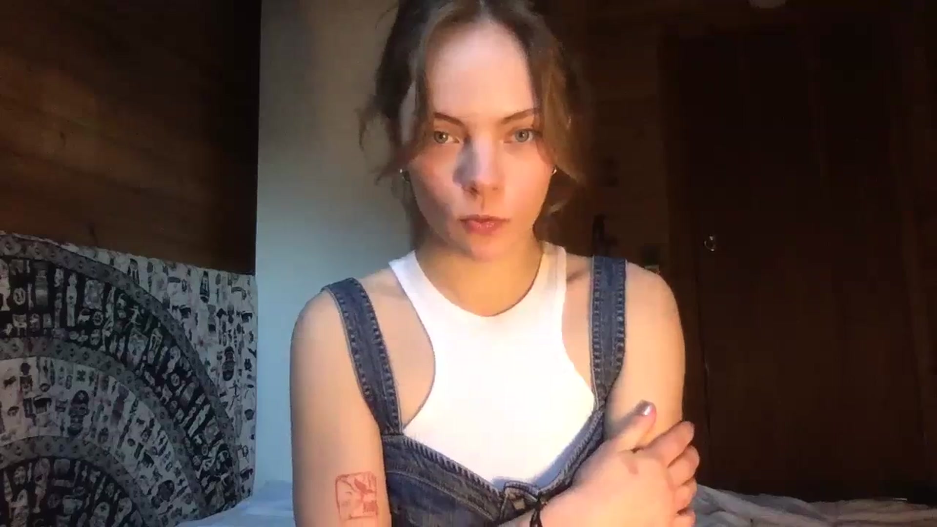 Gallery image thumbnail from AstroGirl1's myfreecams stream on, 03/04/2024, 16:42 image 7 of 20