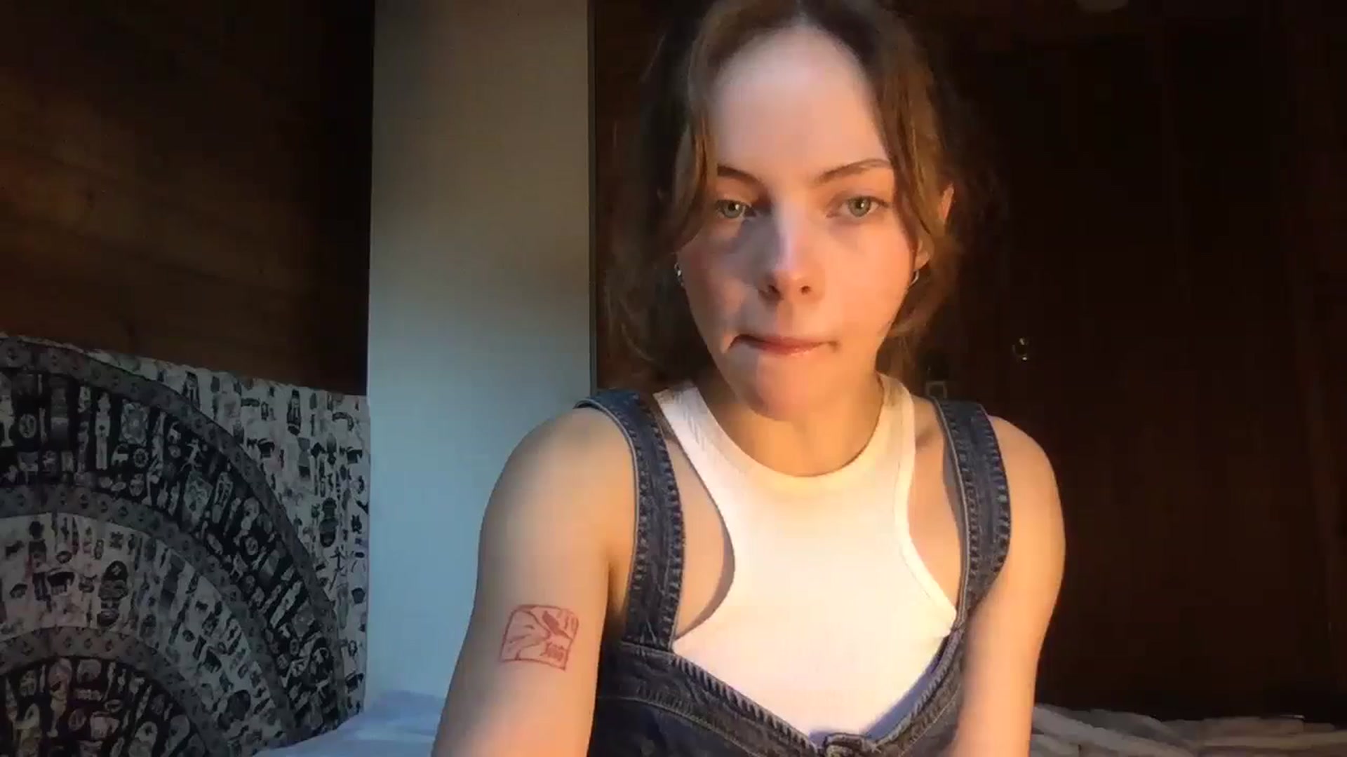 Gallery image thumbnail from AstroGirl1's myfreecams stream on, 03/04/2024, 16:42 image 9 of 20