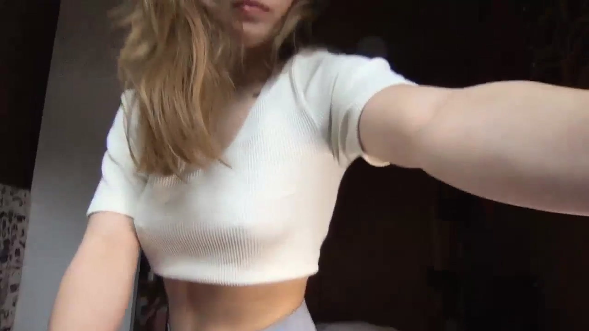 Gallery image thumbnail from AstroGirl1's myfreecams stream on, 03/05/2024, 12:57 image 10 of 20