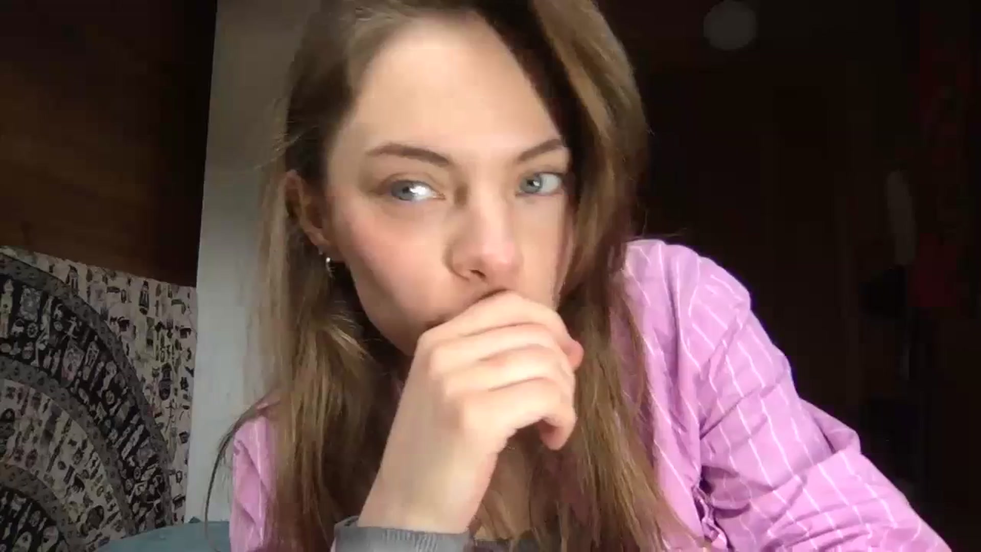 Gallery image thumbnail from AstroGirl1's myfreecams stream on, 03/10/2024, 14:58 image 4 of 20