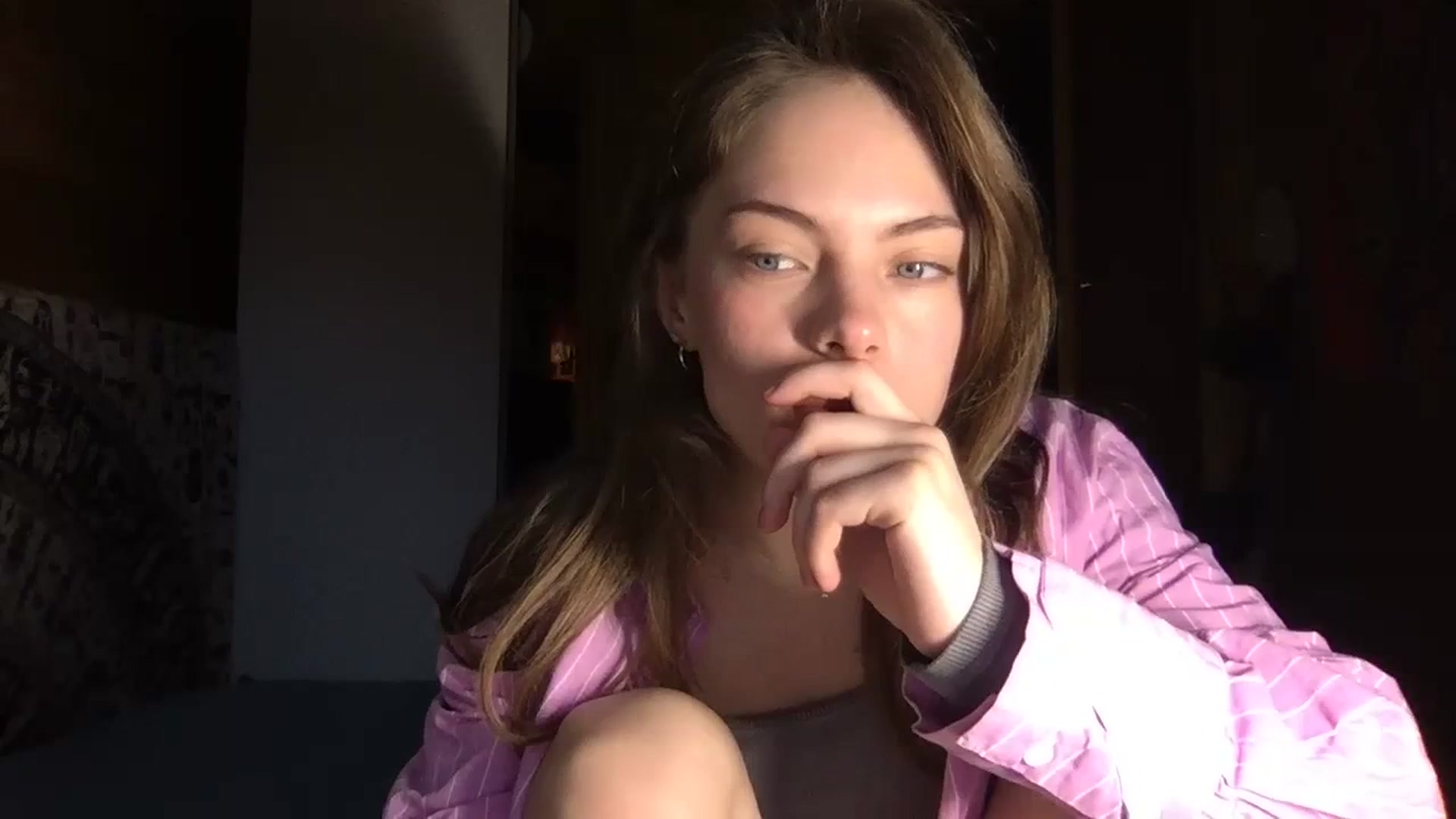 Gallery image thumbnail from AstroGirl1's myfreecams stream on, 03/10/2024, 16:54 image 5 of 20