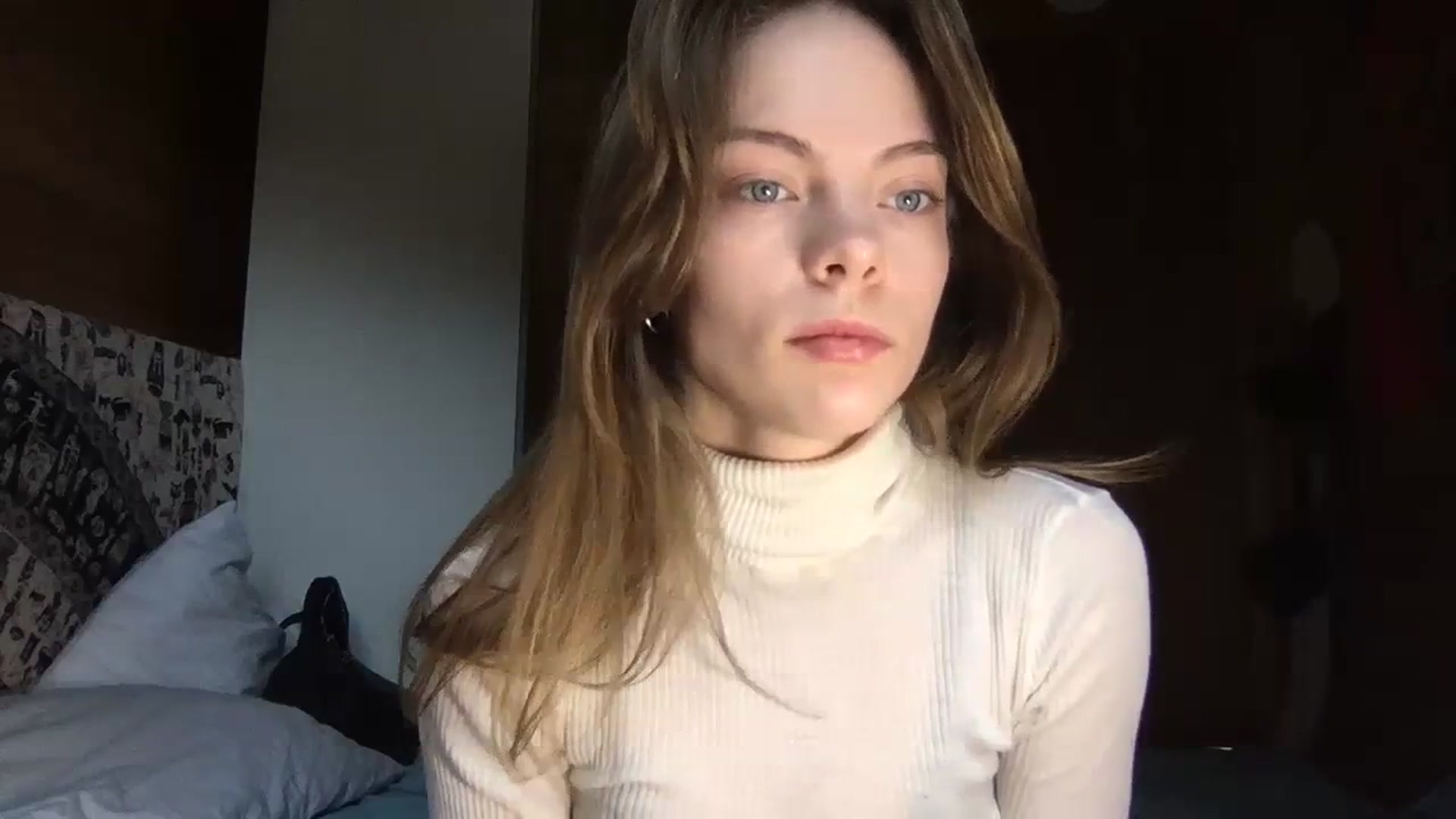 Gallery image thumbnail from AstroGirl1's myfreecams stream on, 03/11/2024, 15:24 image 5 of 20